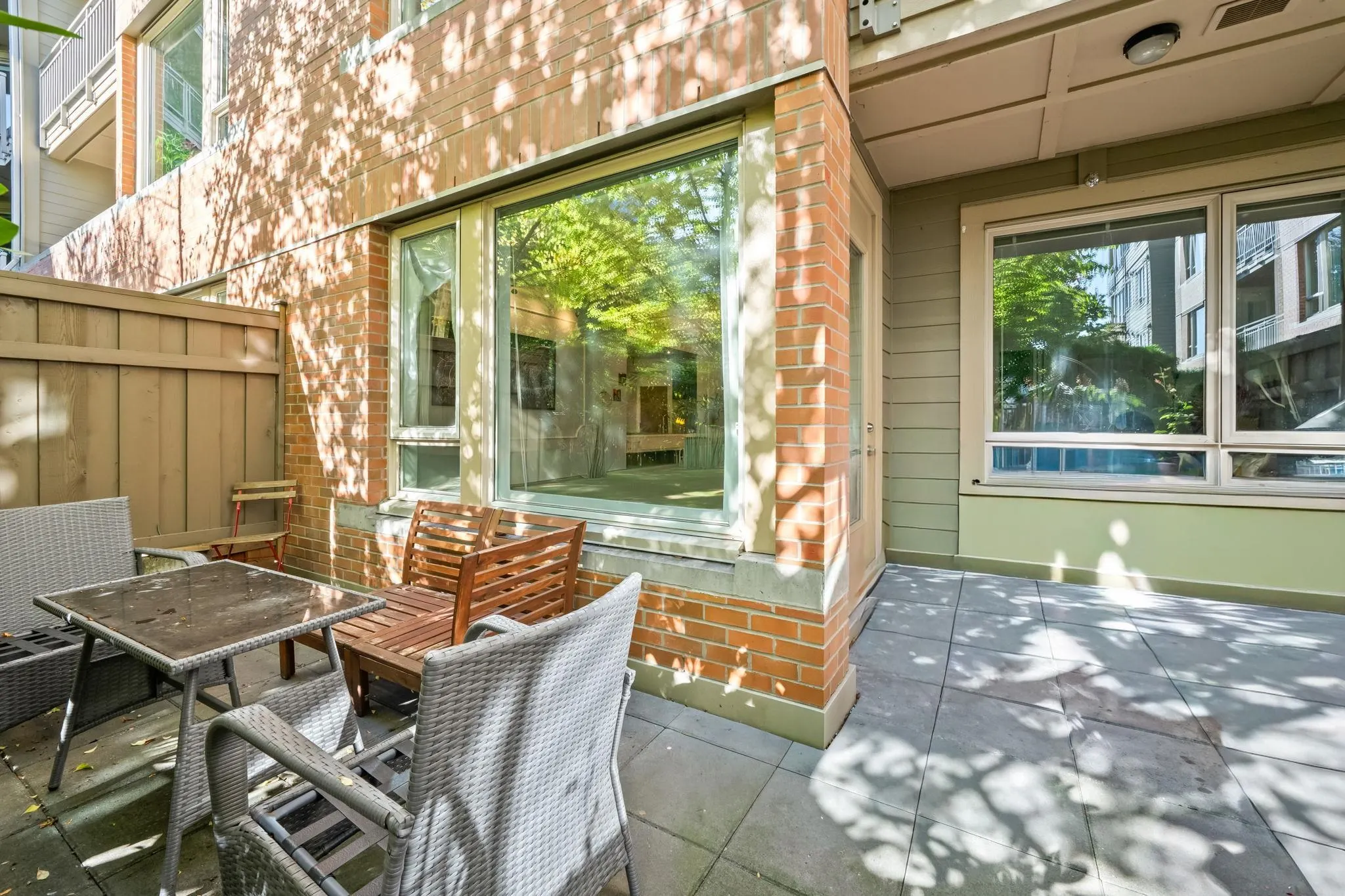 127 119 W 22nd Street