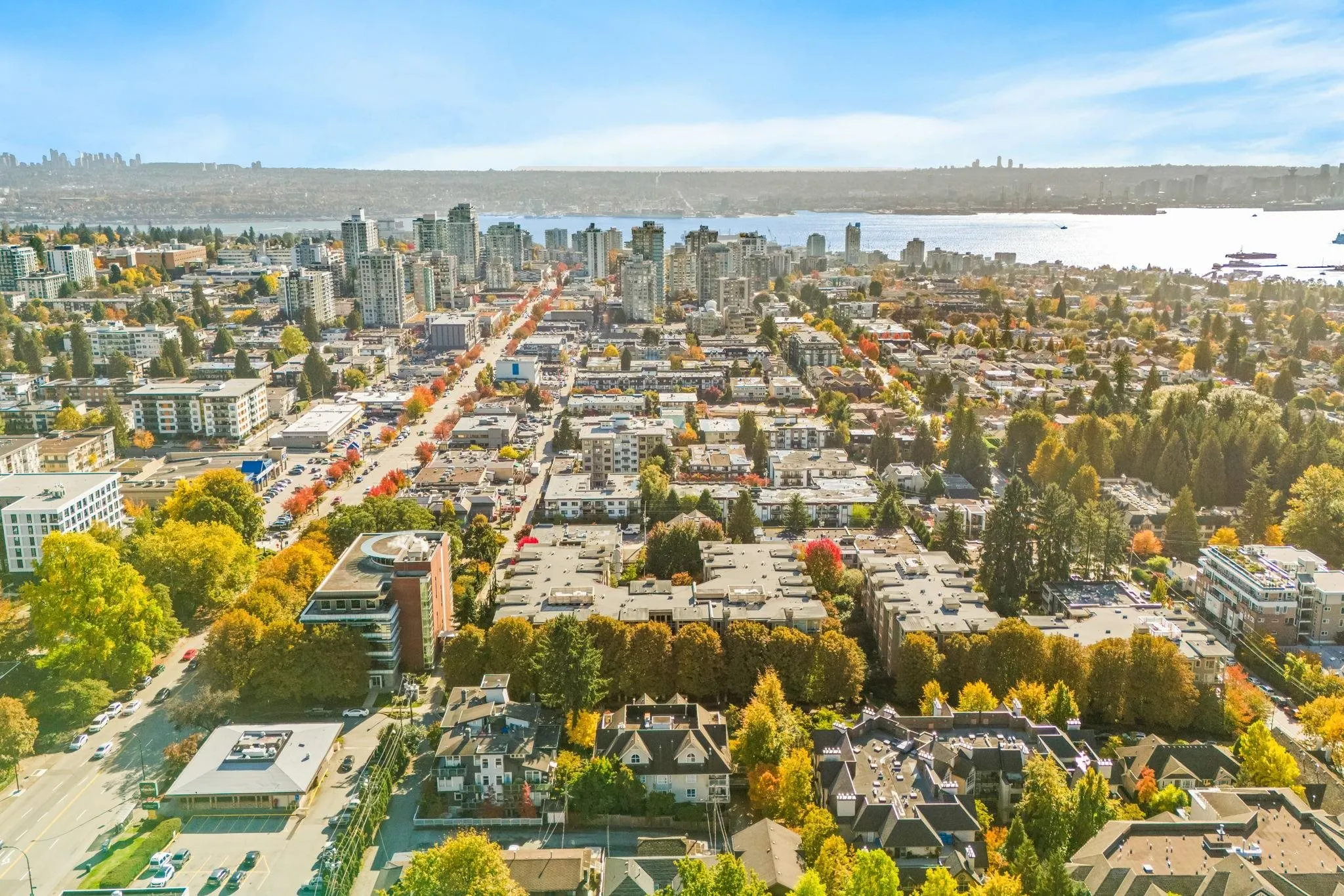 127 119 W 22nd Street