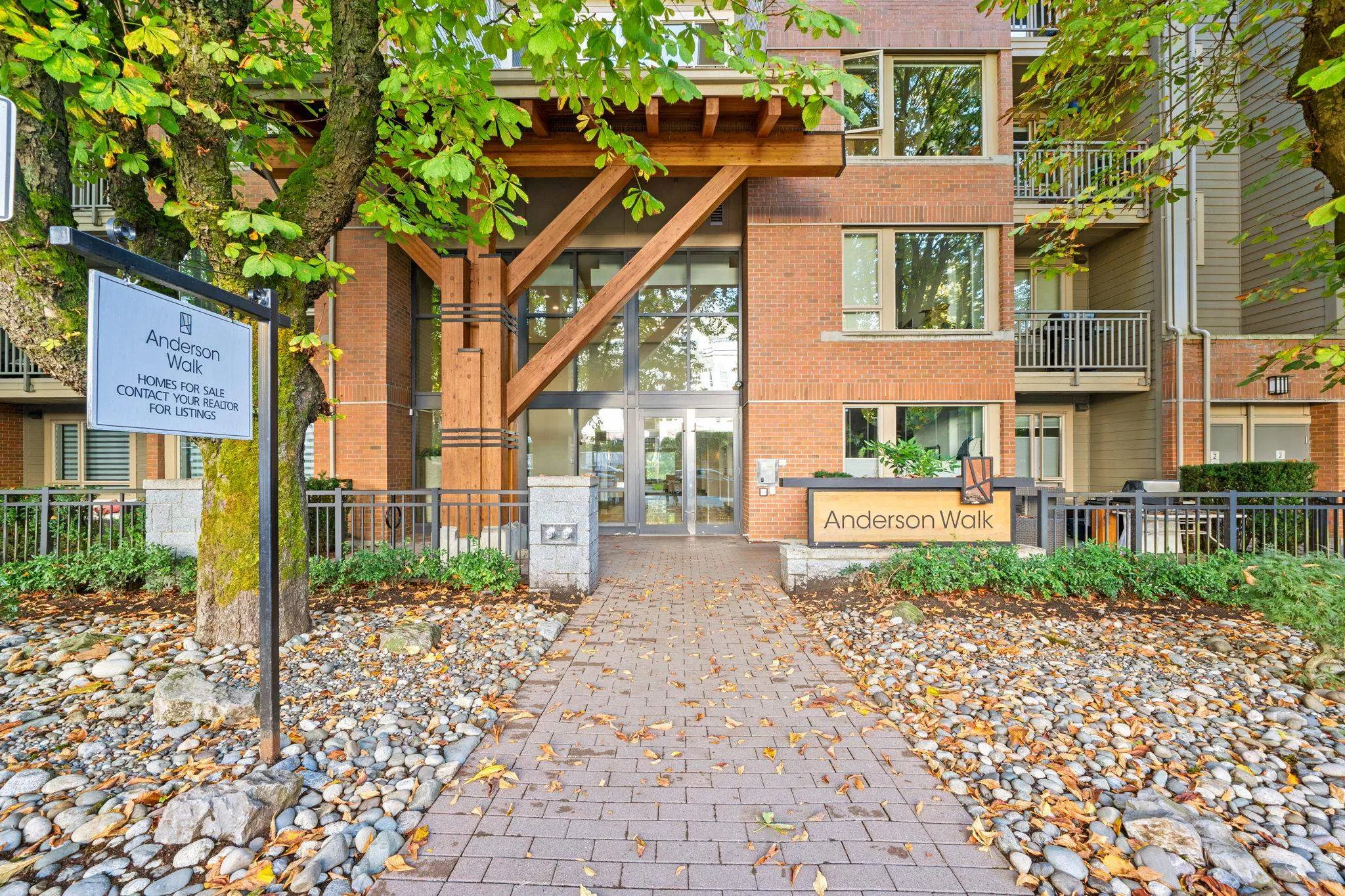 127 119 W 22nd Street