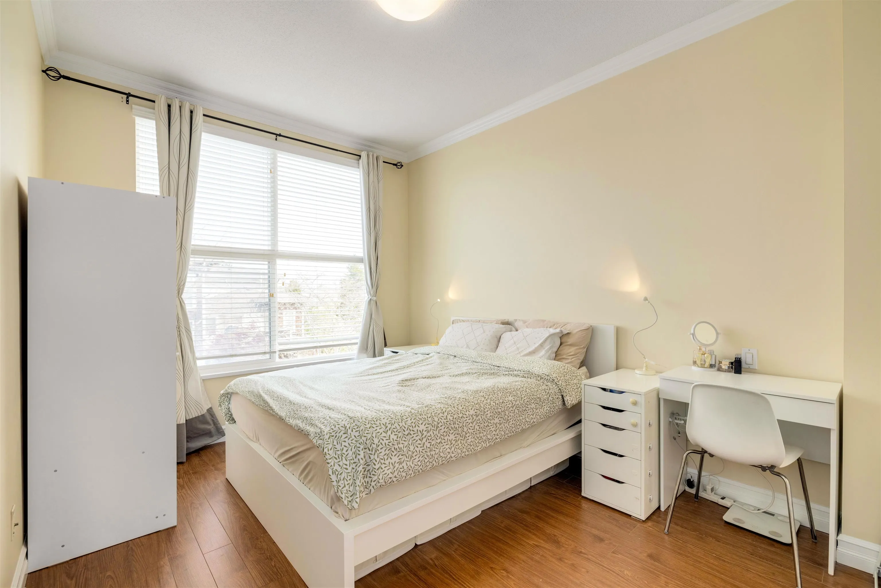 34 7111 Lynnwood Drive