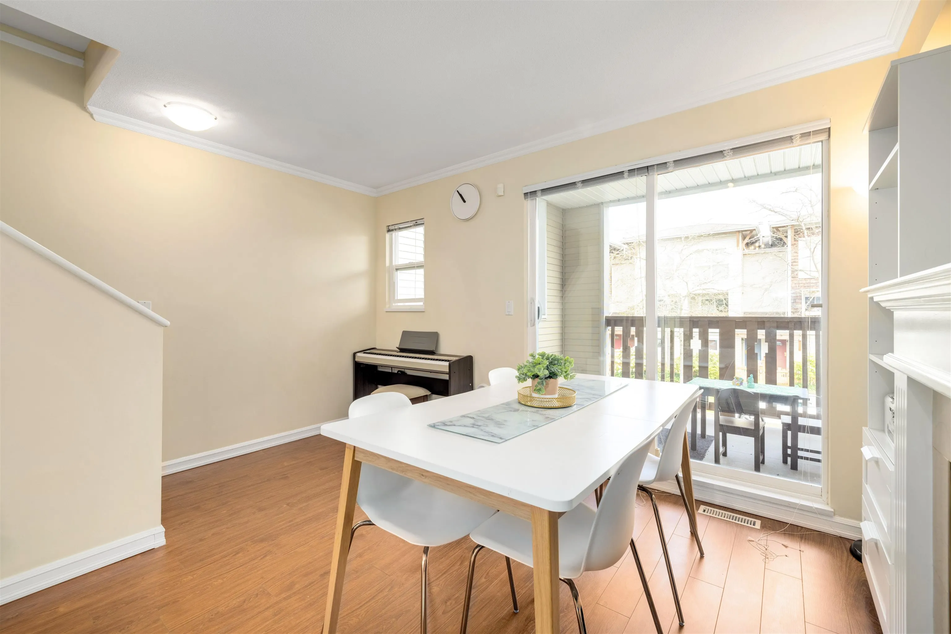 34 7111 Lynnwood Drive