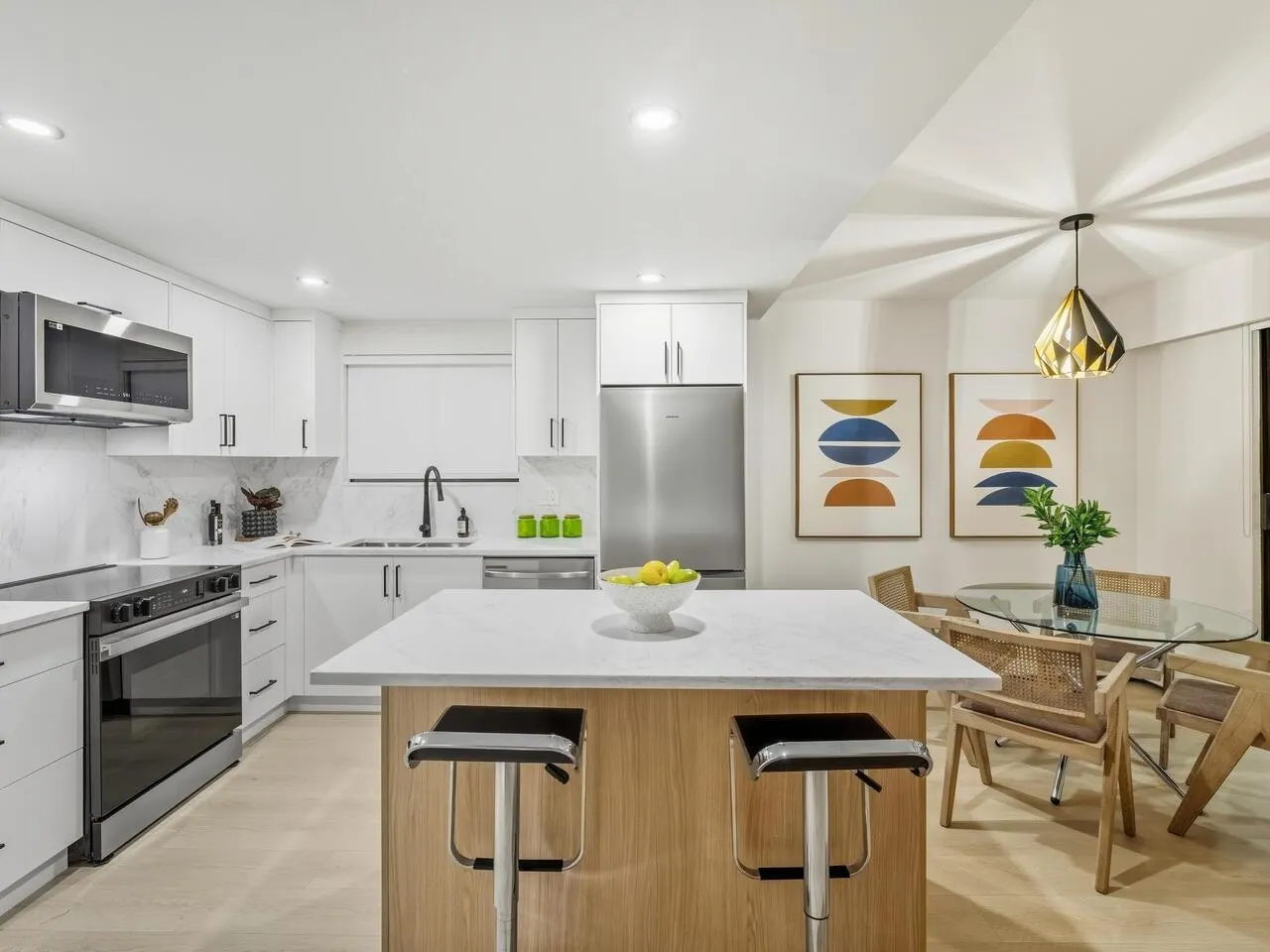 202 1165 Burnaby Street
