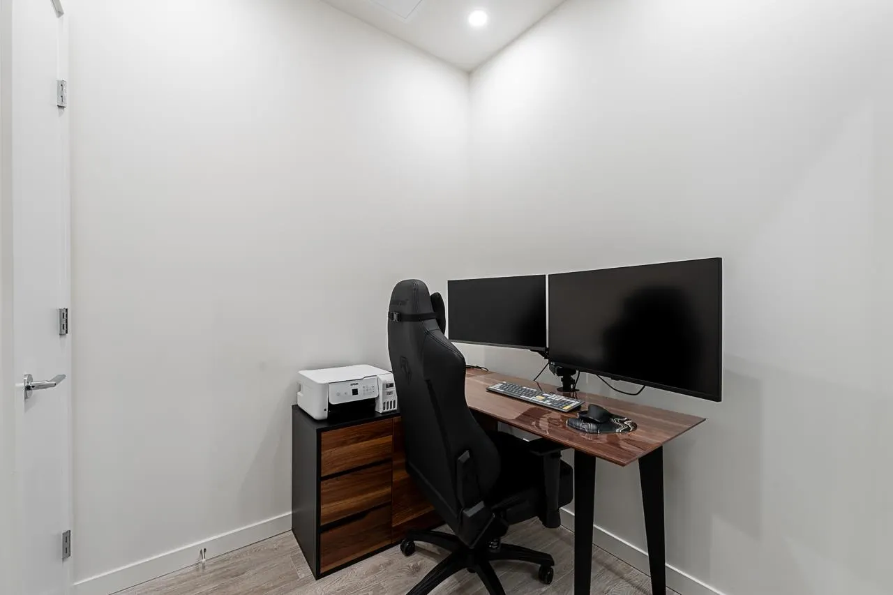 3101 5333 Goring Street