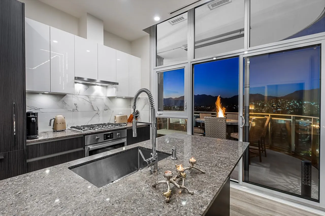 3101 5333 Goring Street