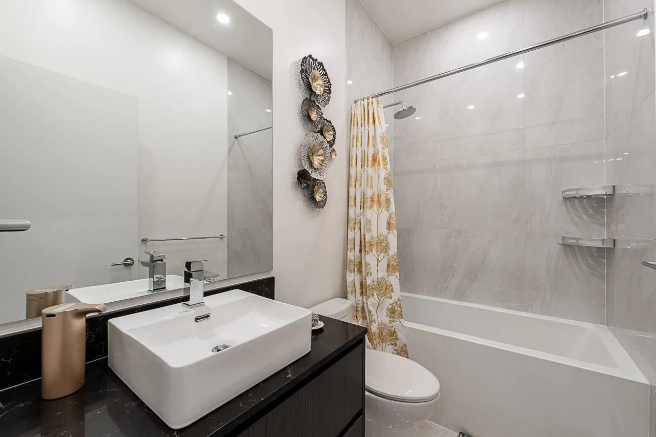 3101 5333 Goring Street