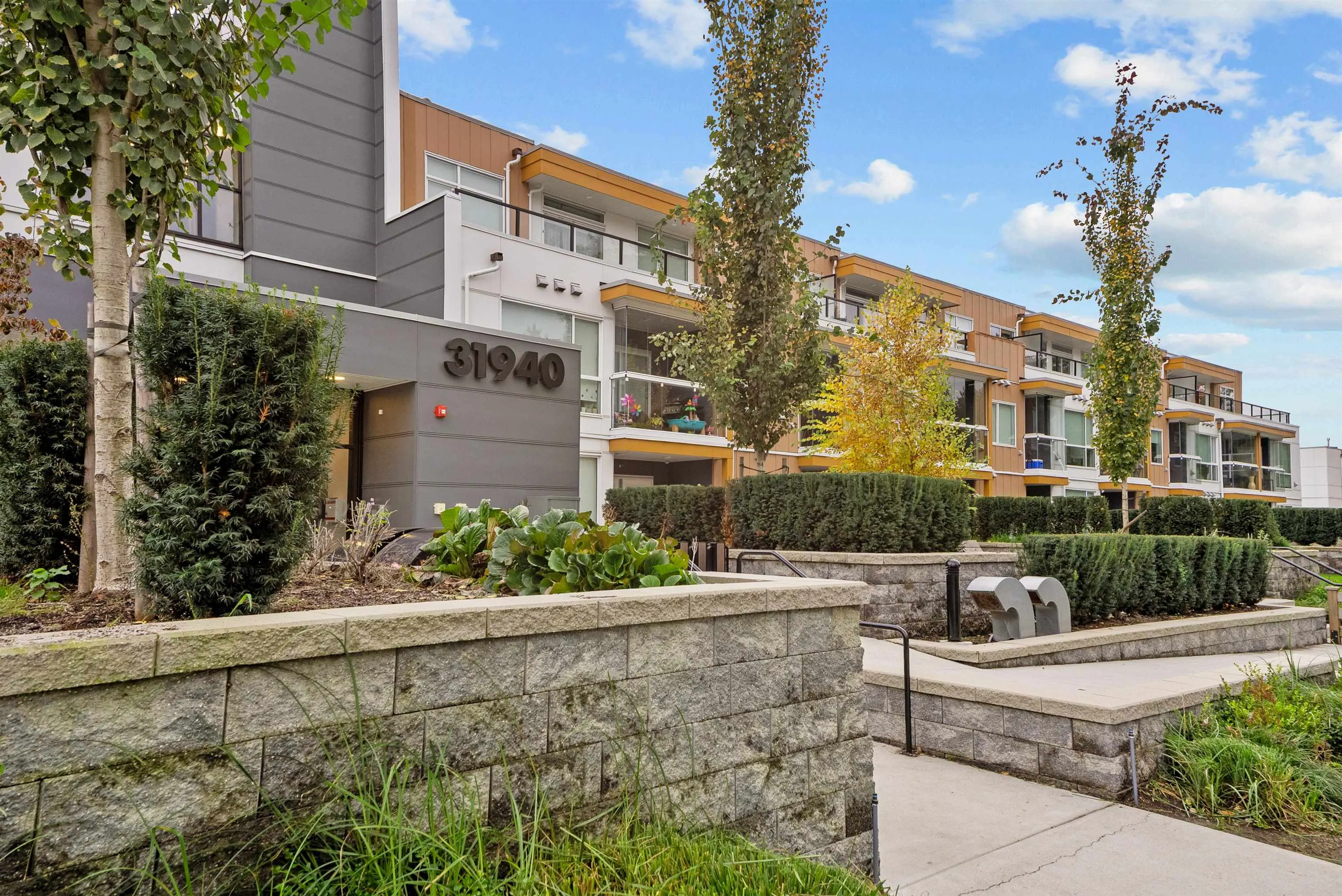 411 31940 Raven Avenue