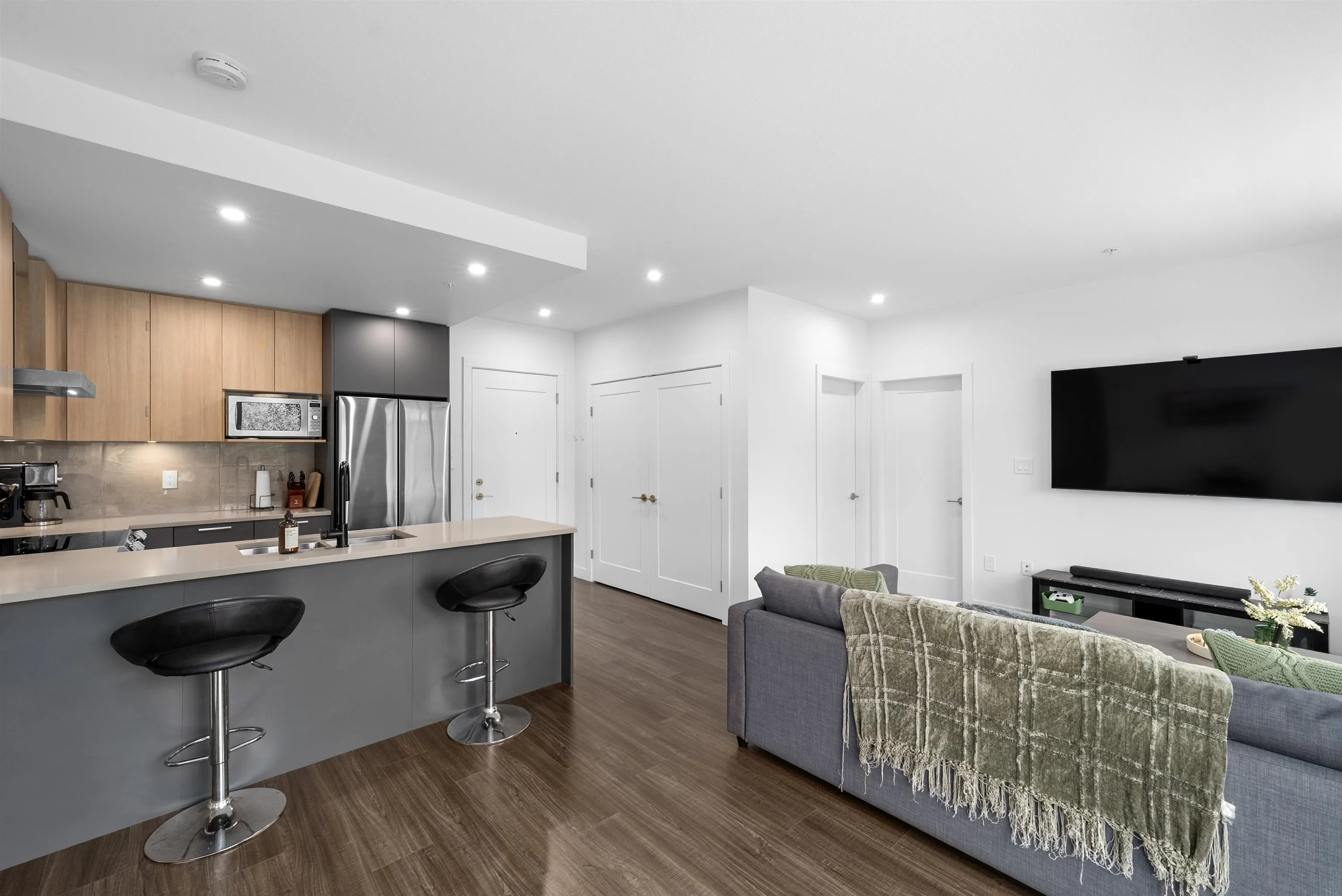 411 31940 Raven Avenue