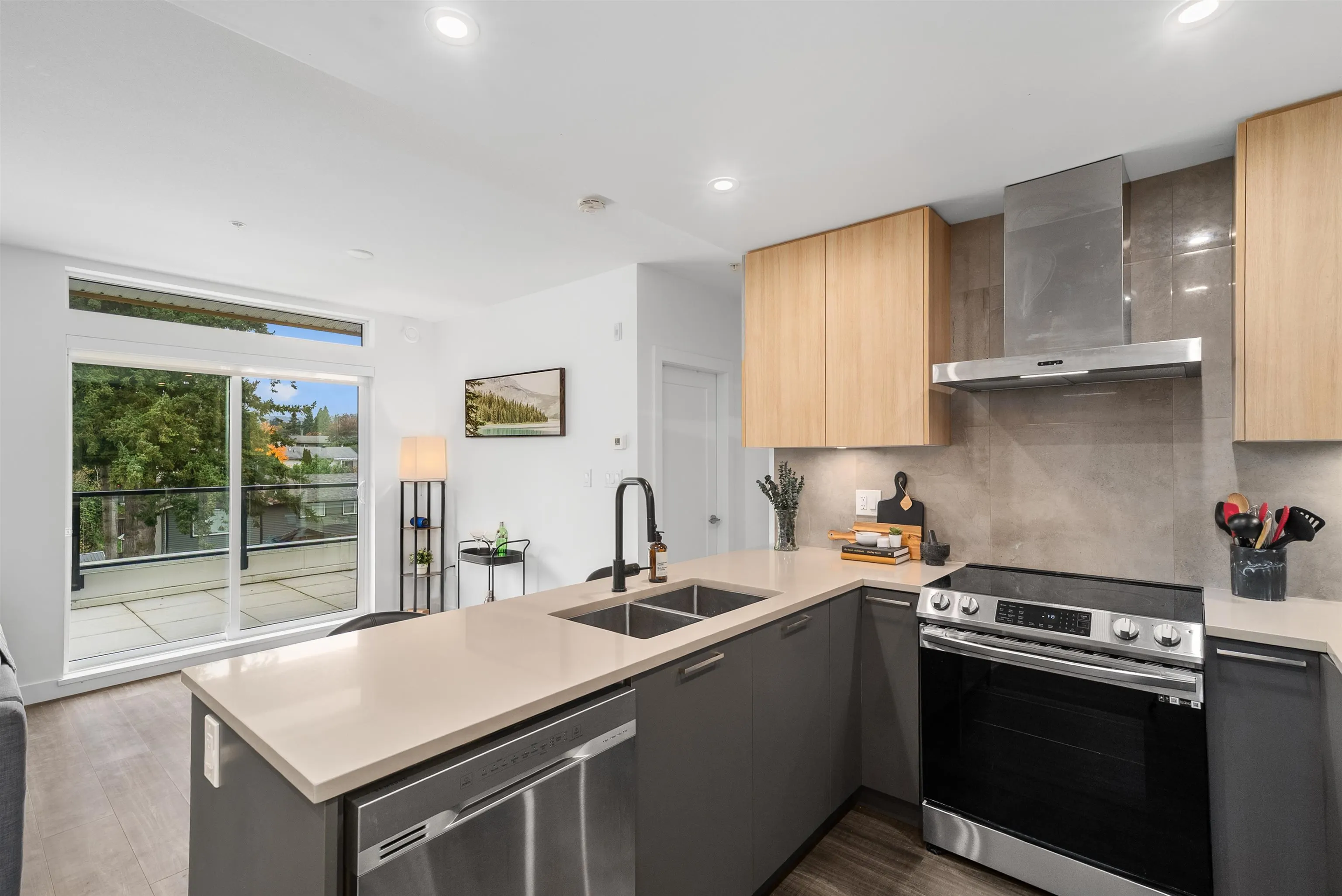 411 31940 Raven Avenue