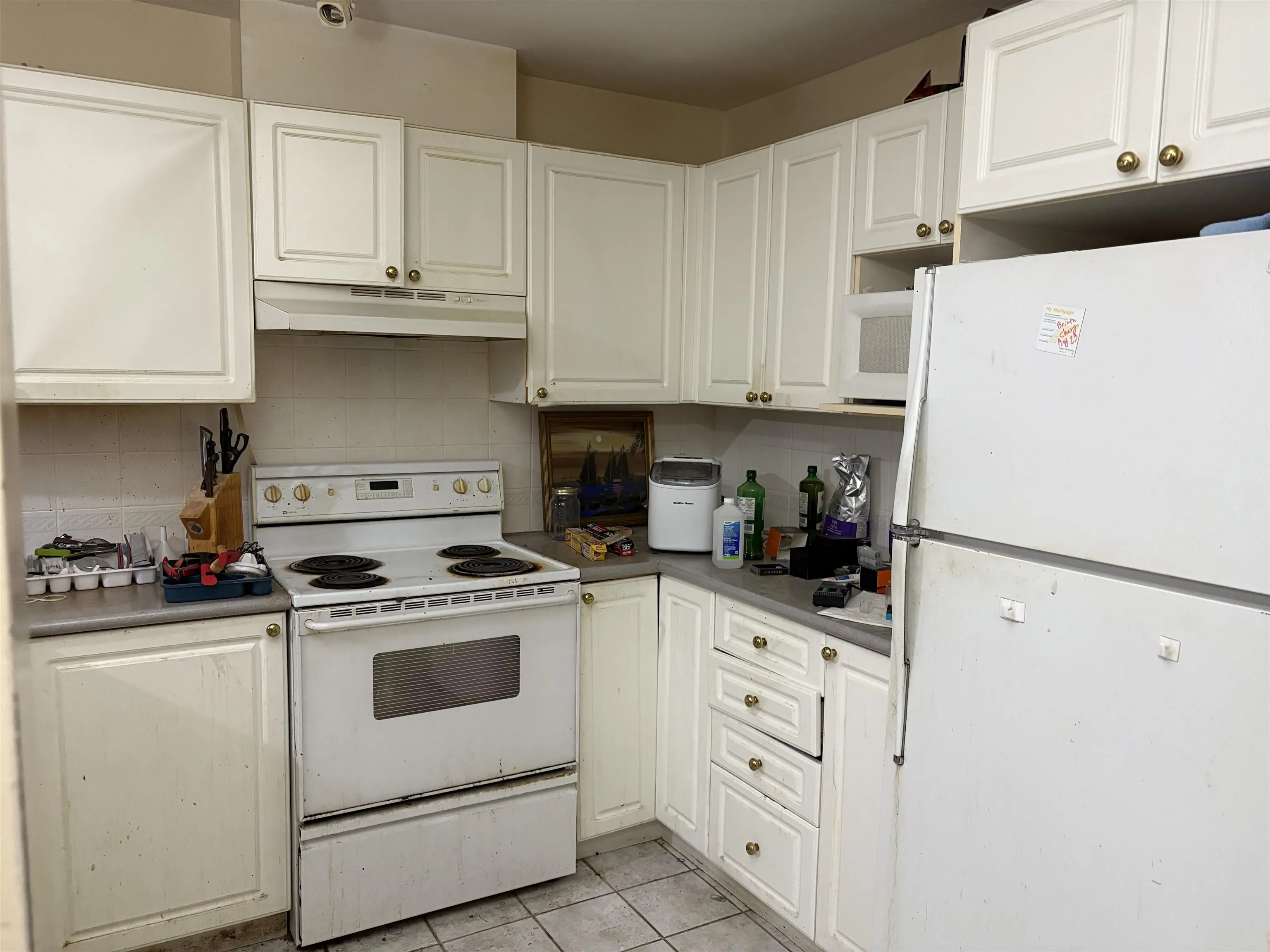 204 137 W 17th Street