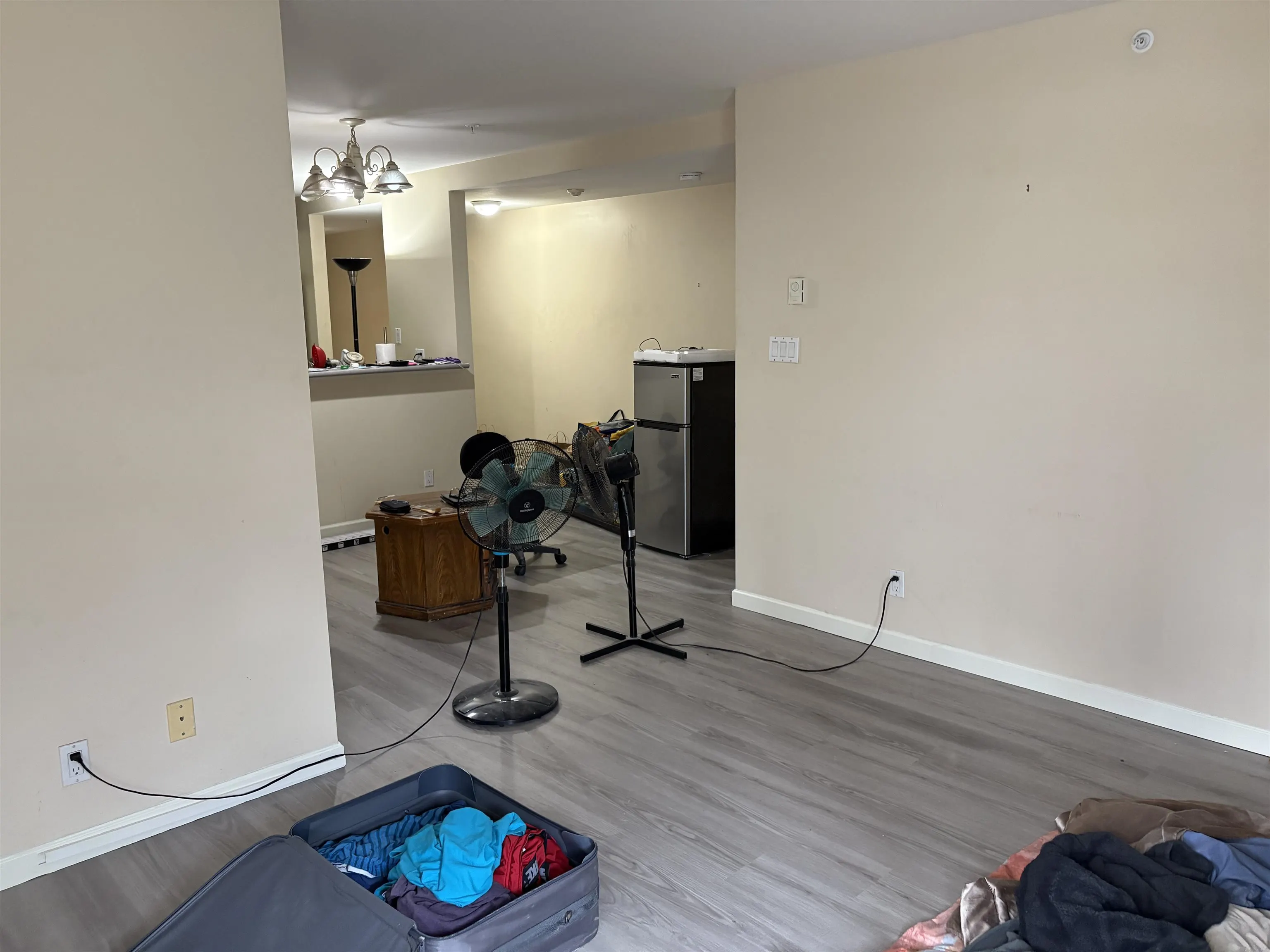 204 137 W 17th Street