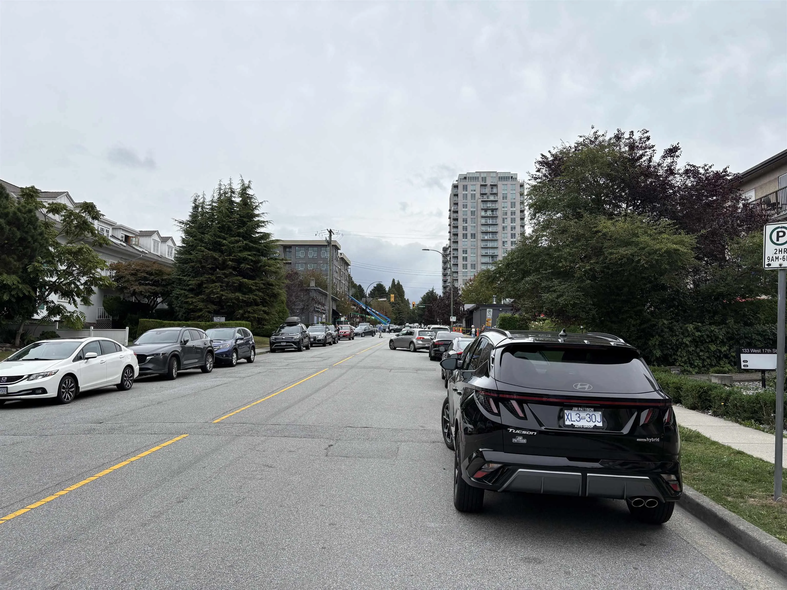 204 137 W 17th Street