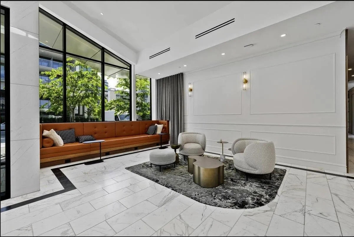 408 6833 Pearson Way