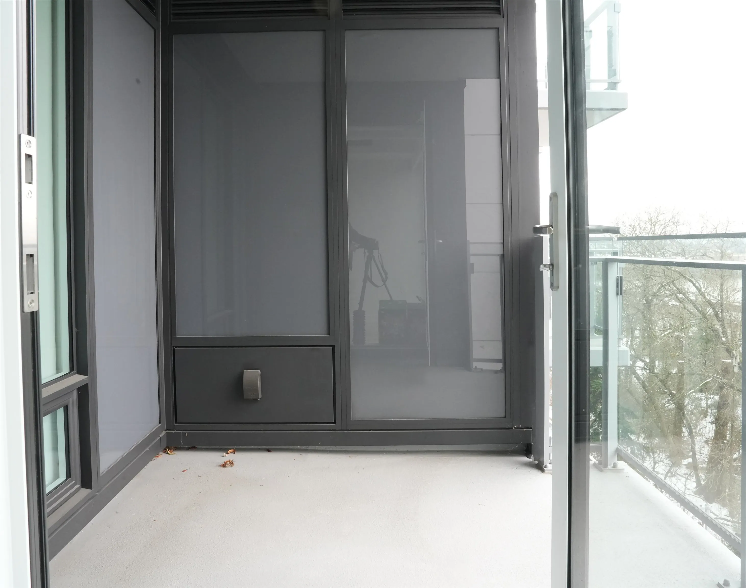 408 6833 Pearson Way