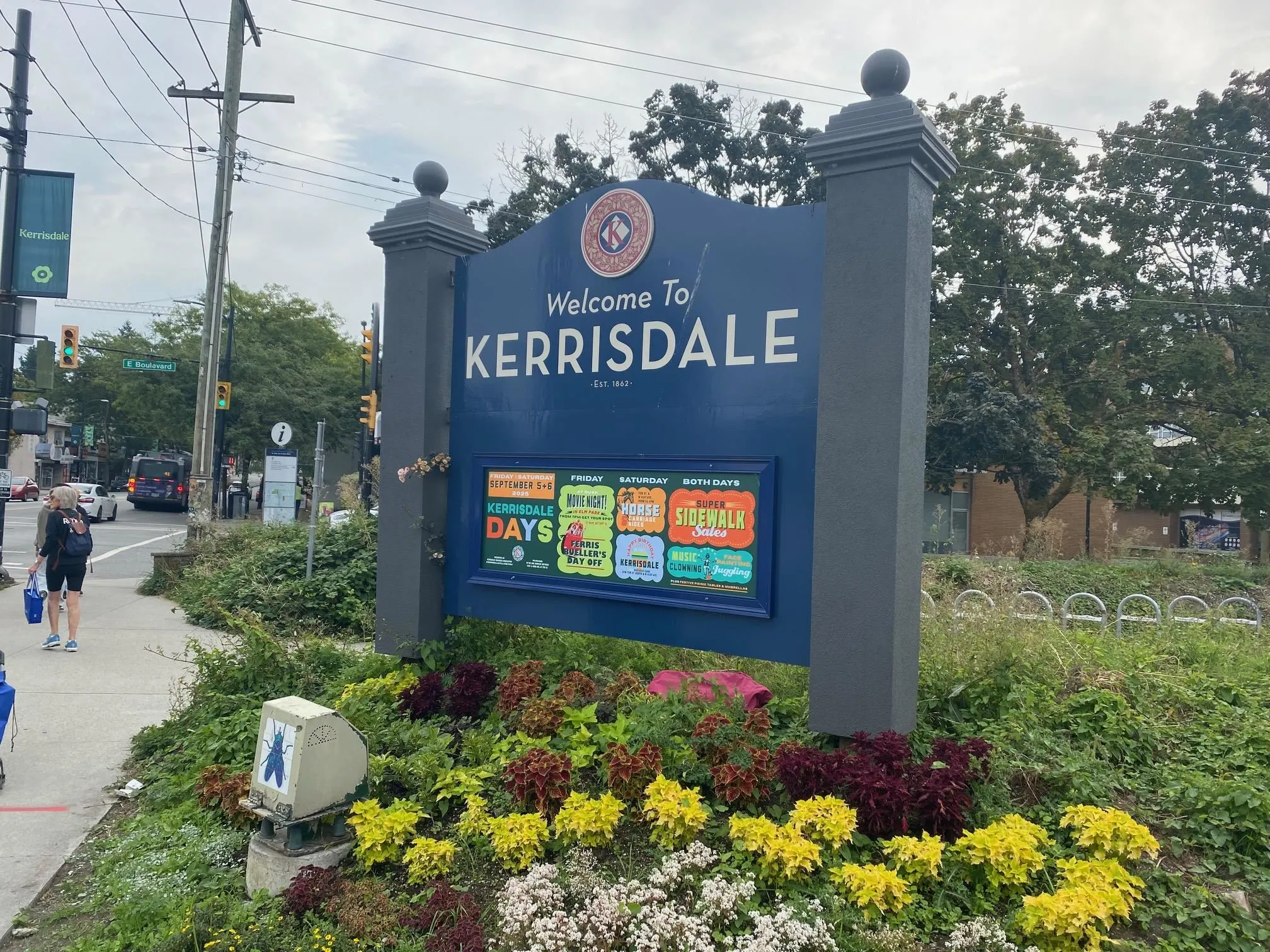 3 2146 W 43rd Avenue