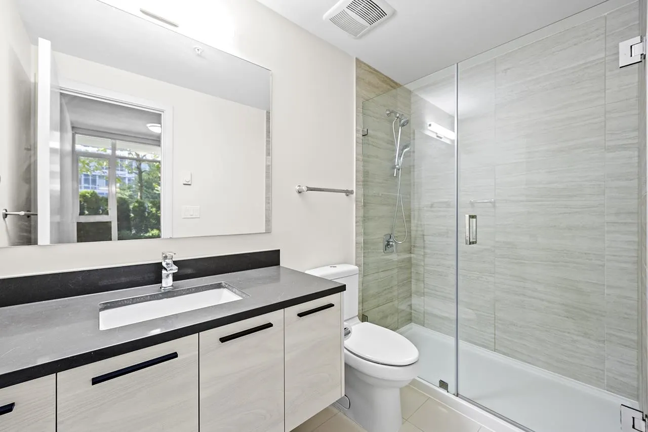 TH1 6288 Cassie Avenue