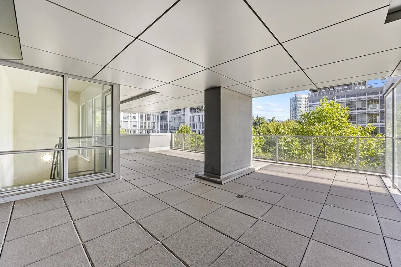 TH1 6288 Cassie Avenue