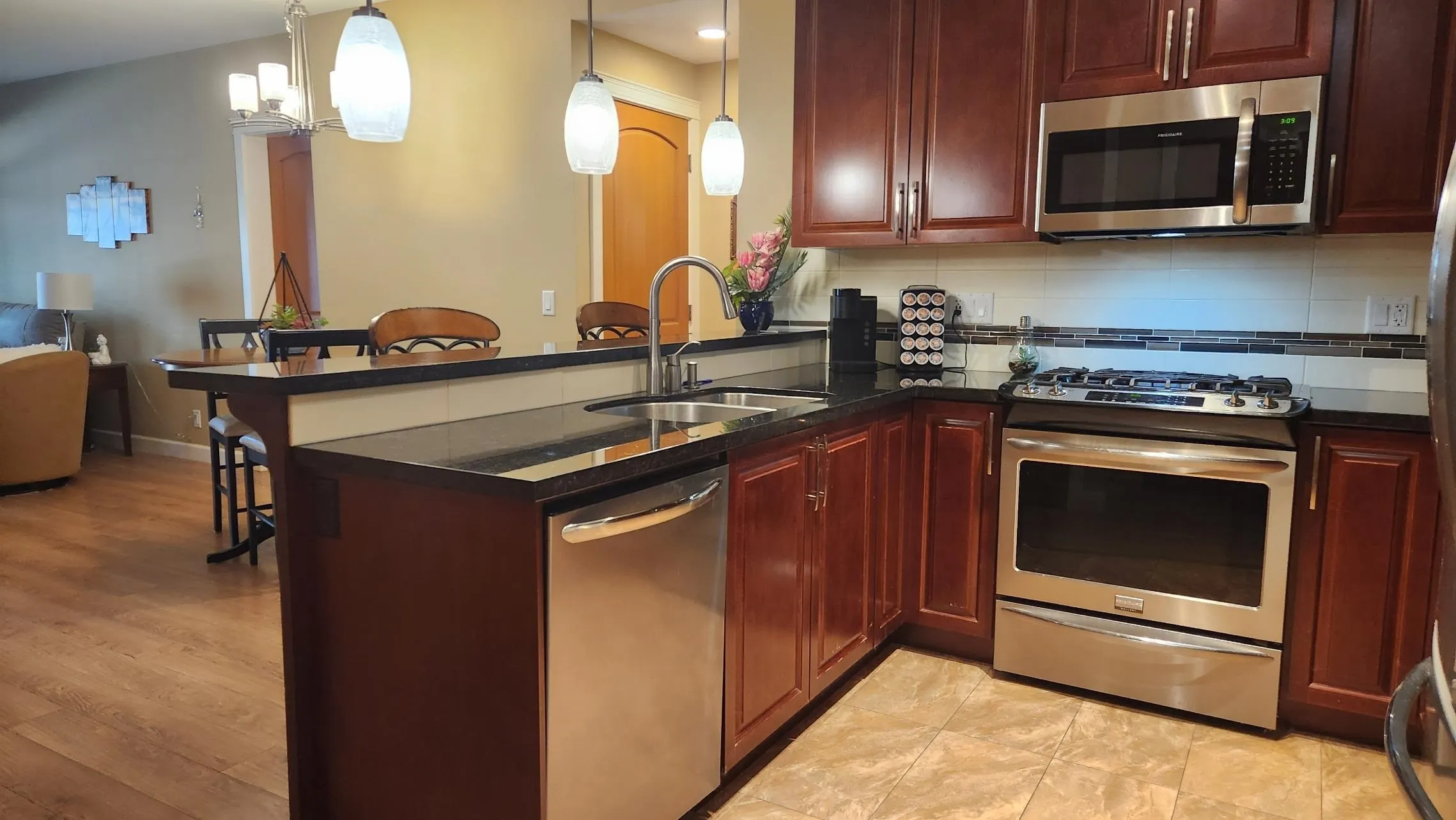 A206 8218 207a Street