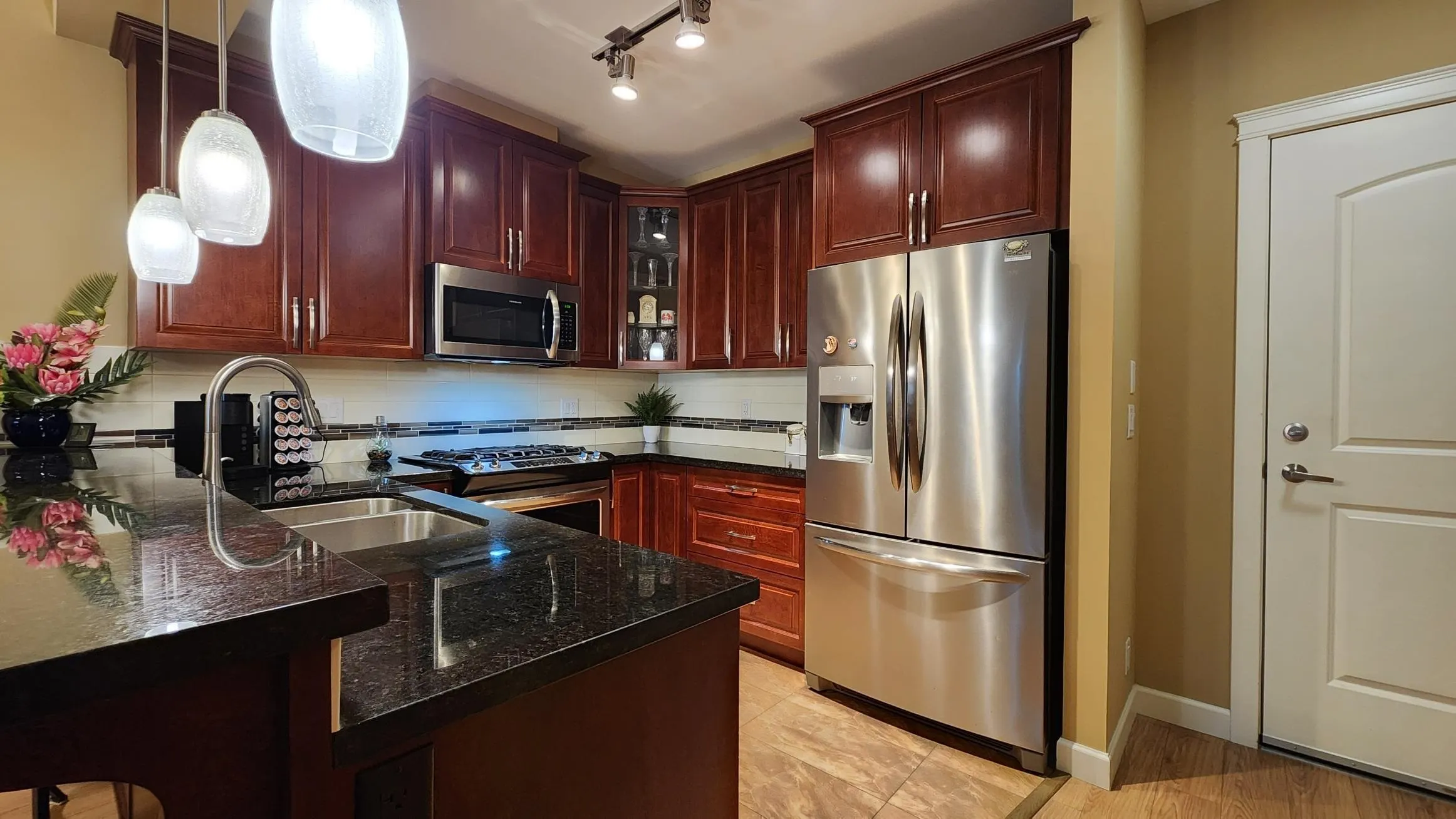 A206 8218 207a Street