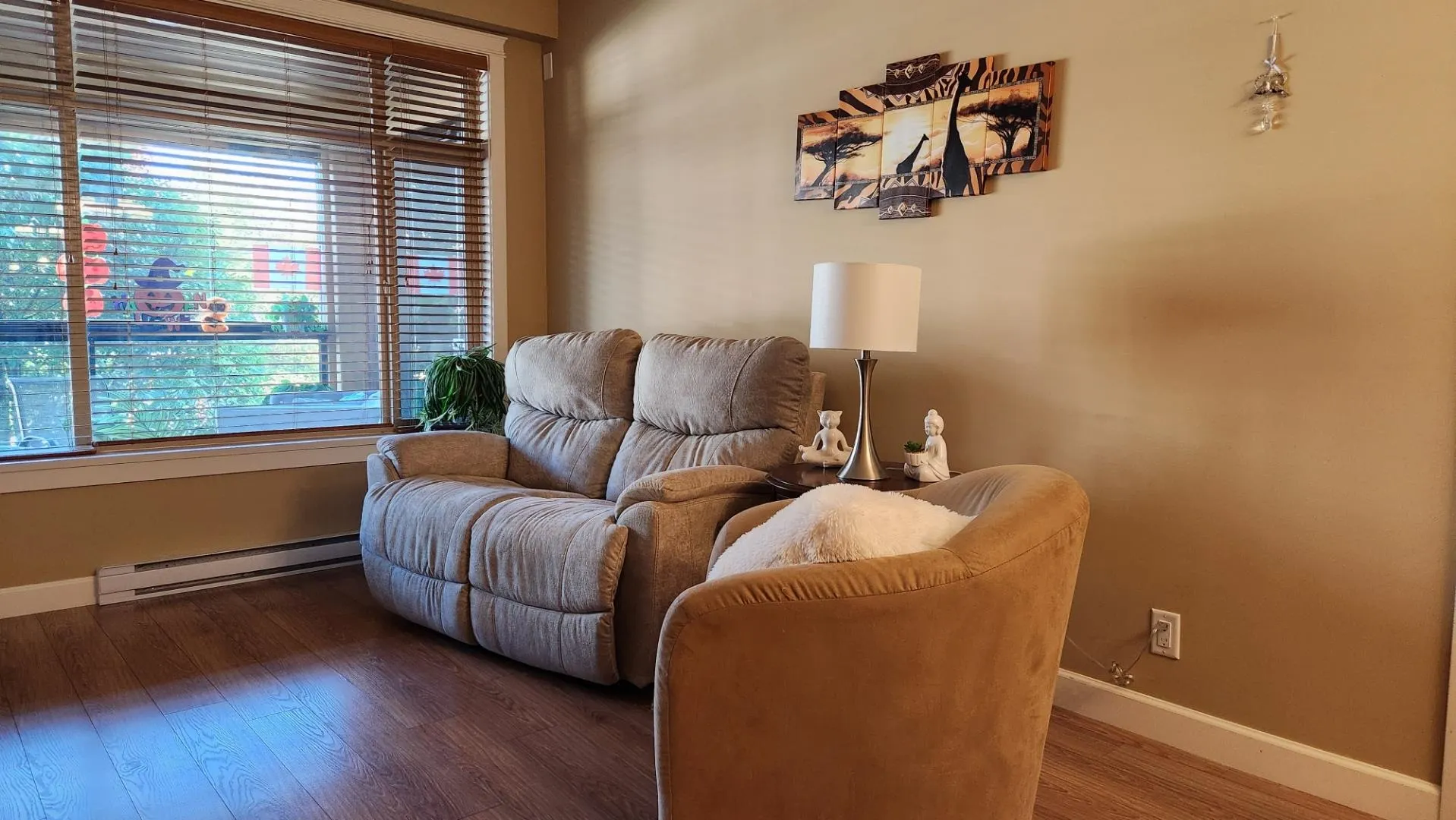 A206 8218 207a Street