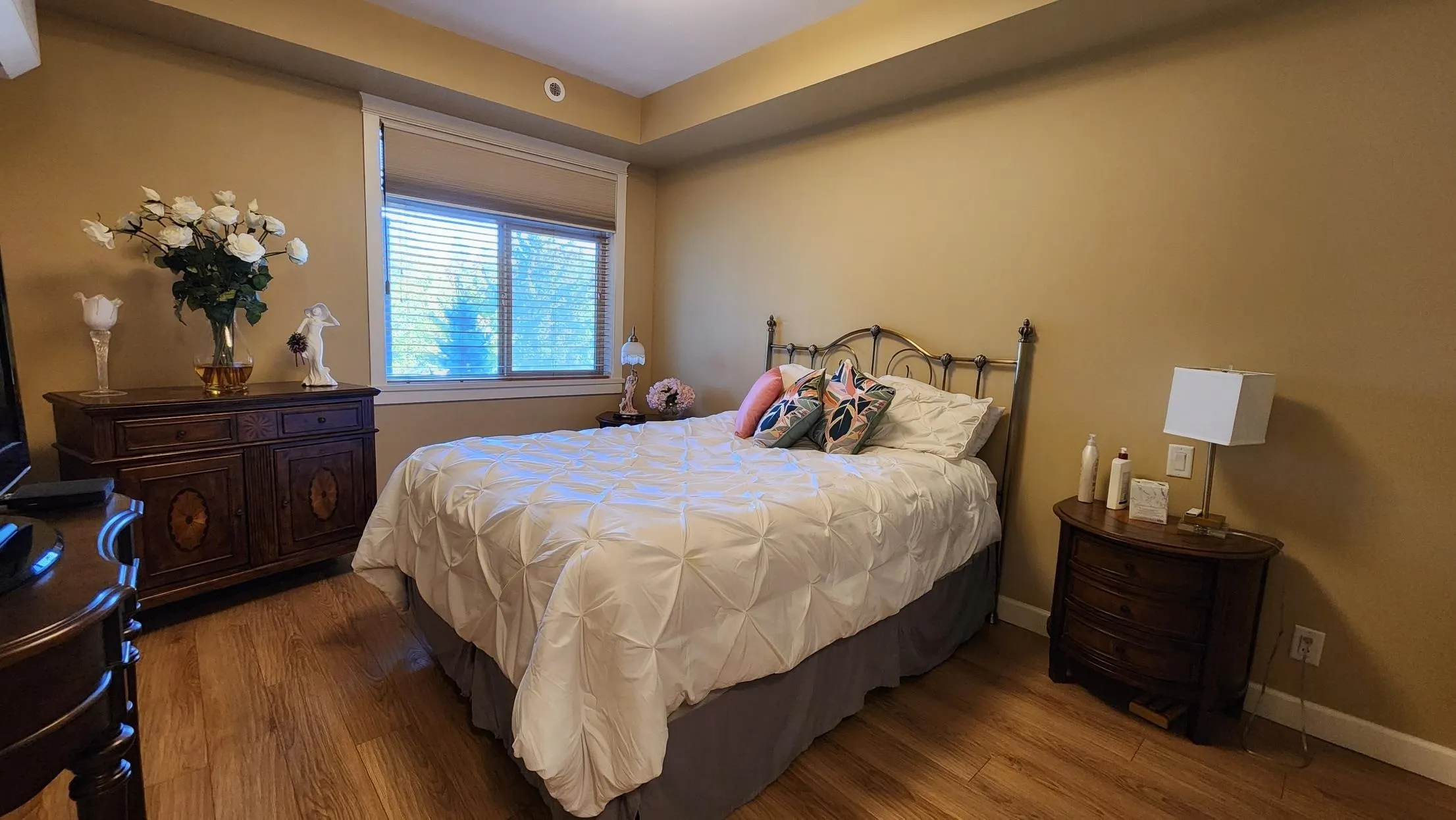 A206 8218 207a Street