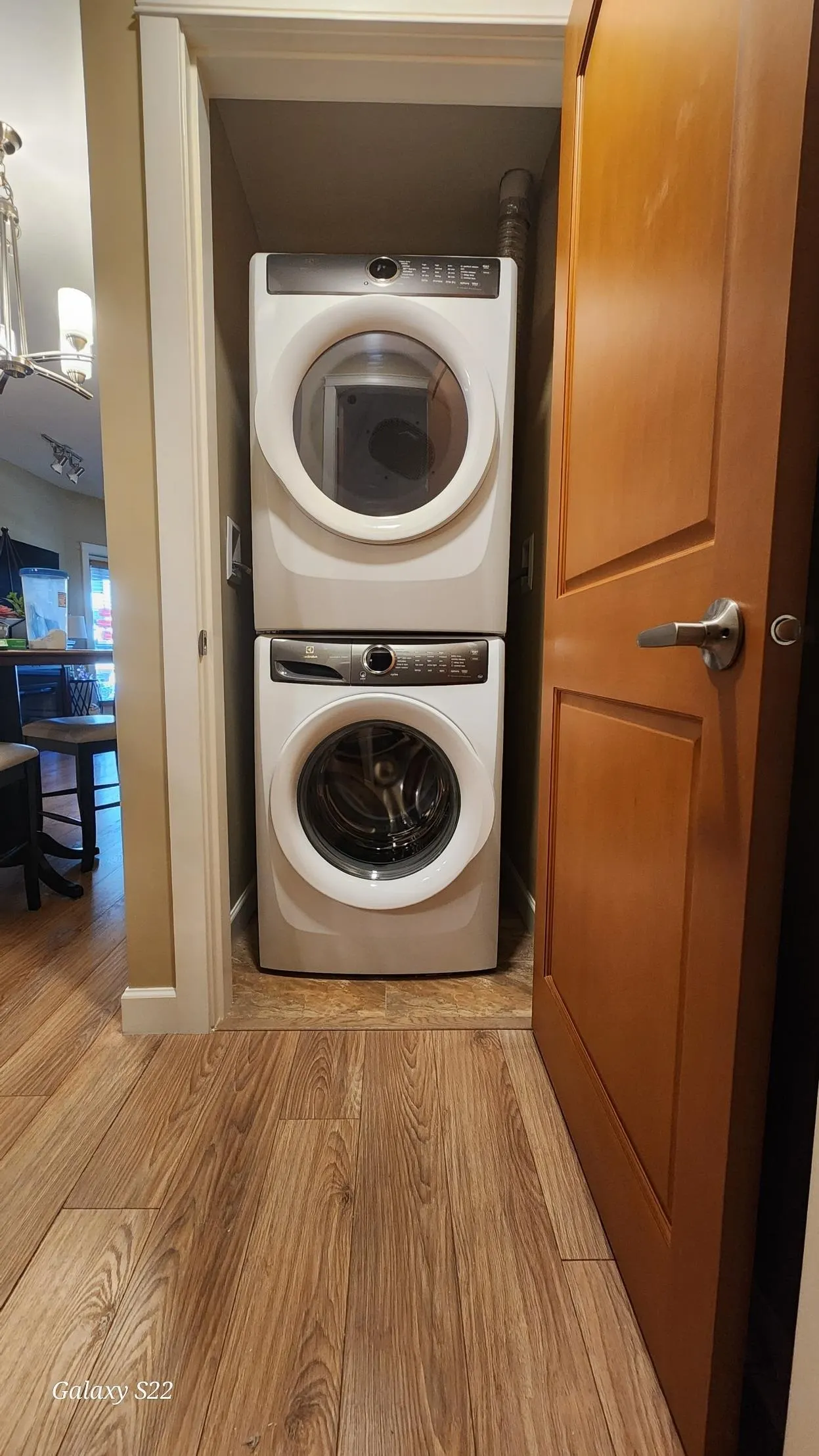 A206 8218 207a Street