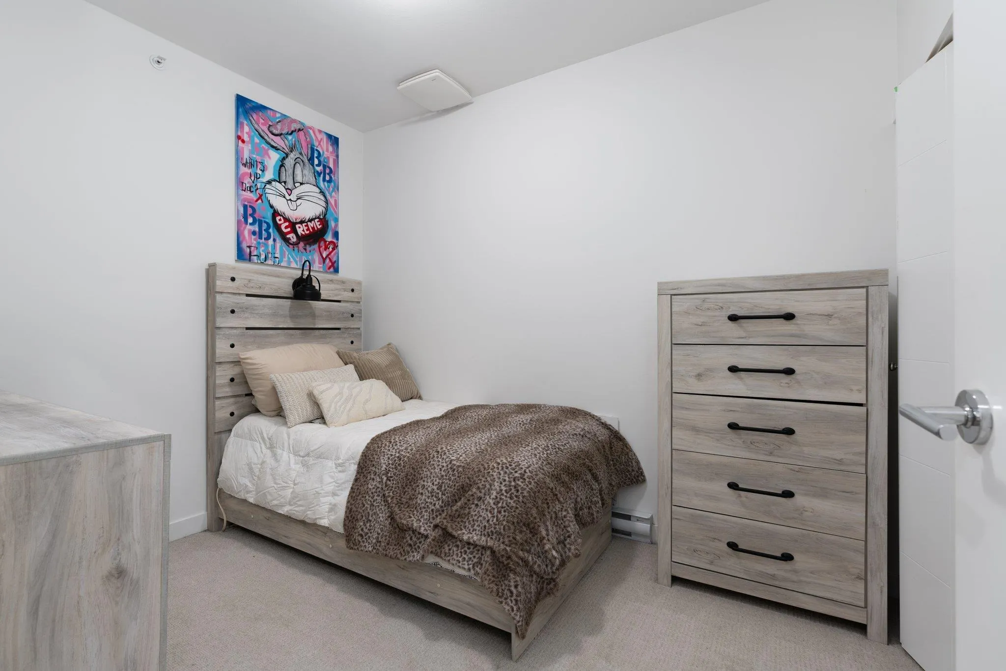 414 5415 Brydon Crescent