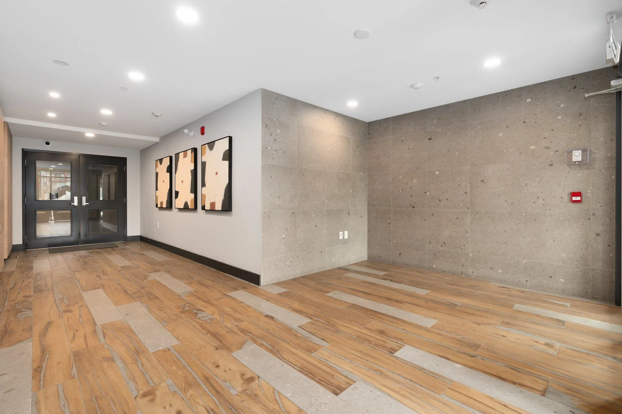 414 5415 Brydon Crescent