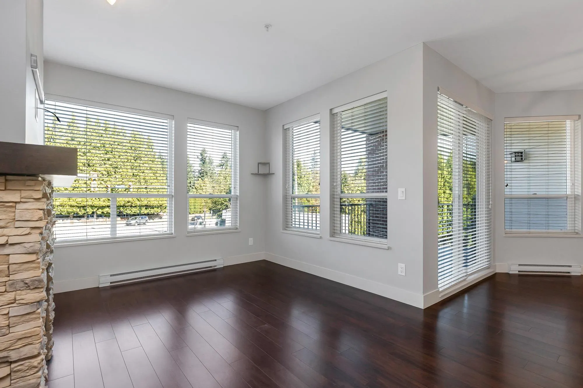 210 3192 Gladwin Road