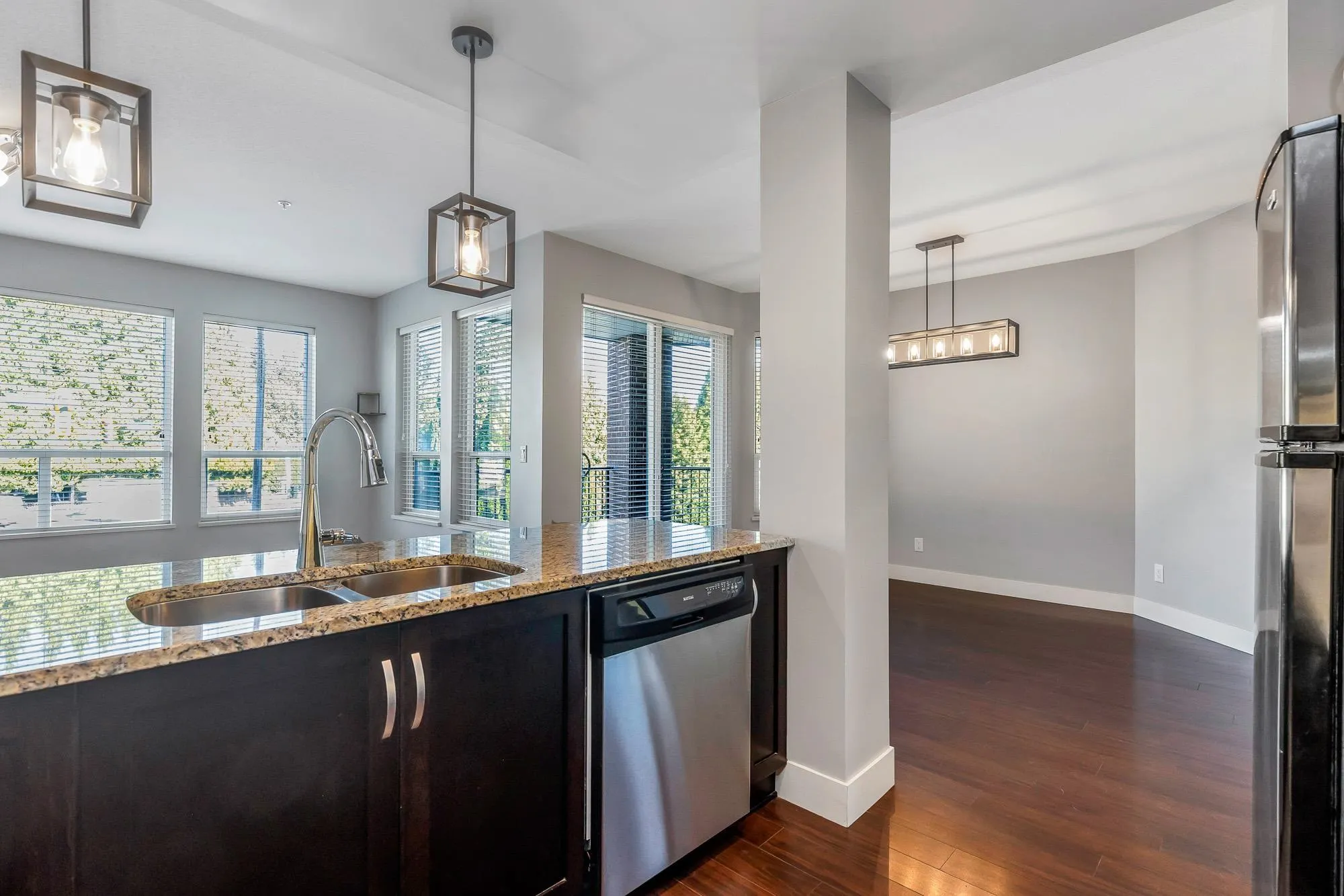 210 3192 Gladwin Road