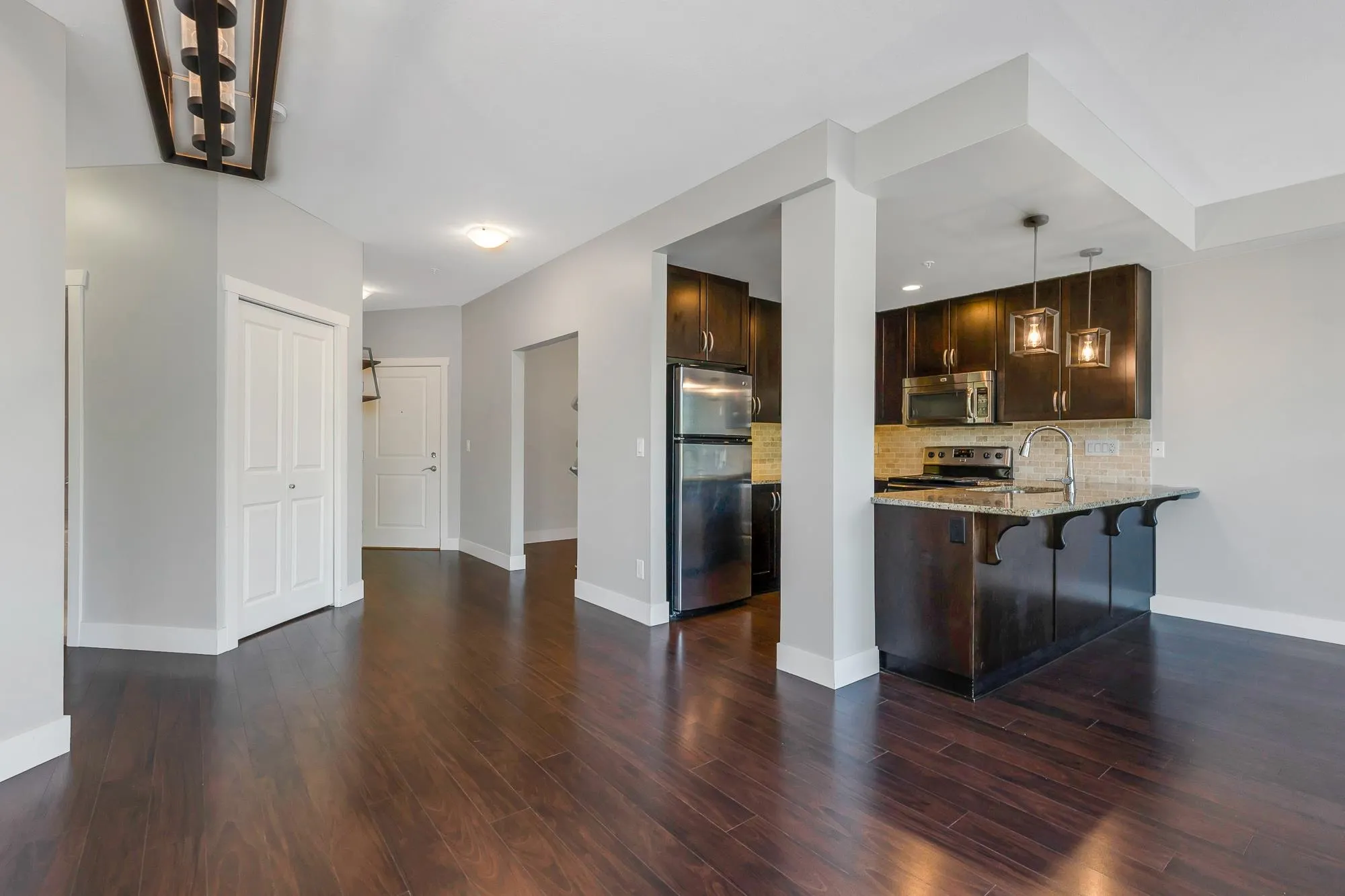 210 3192 Gladwin Road