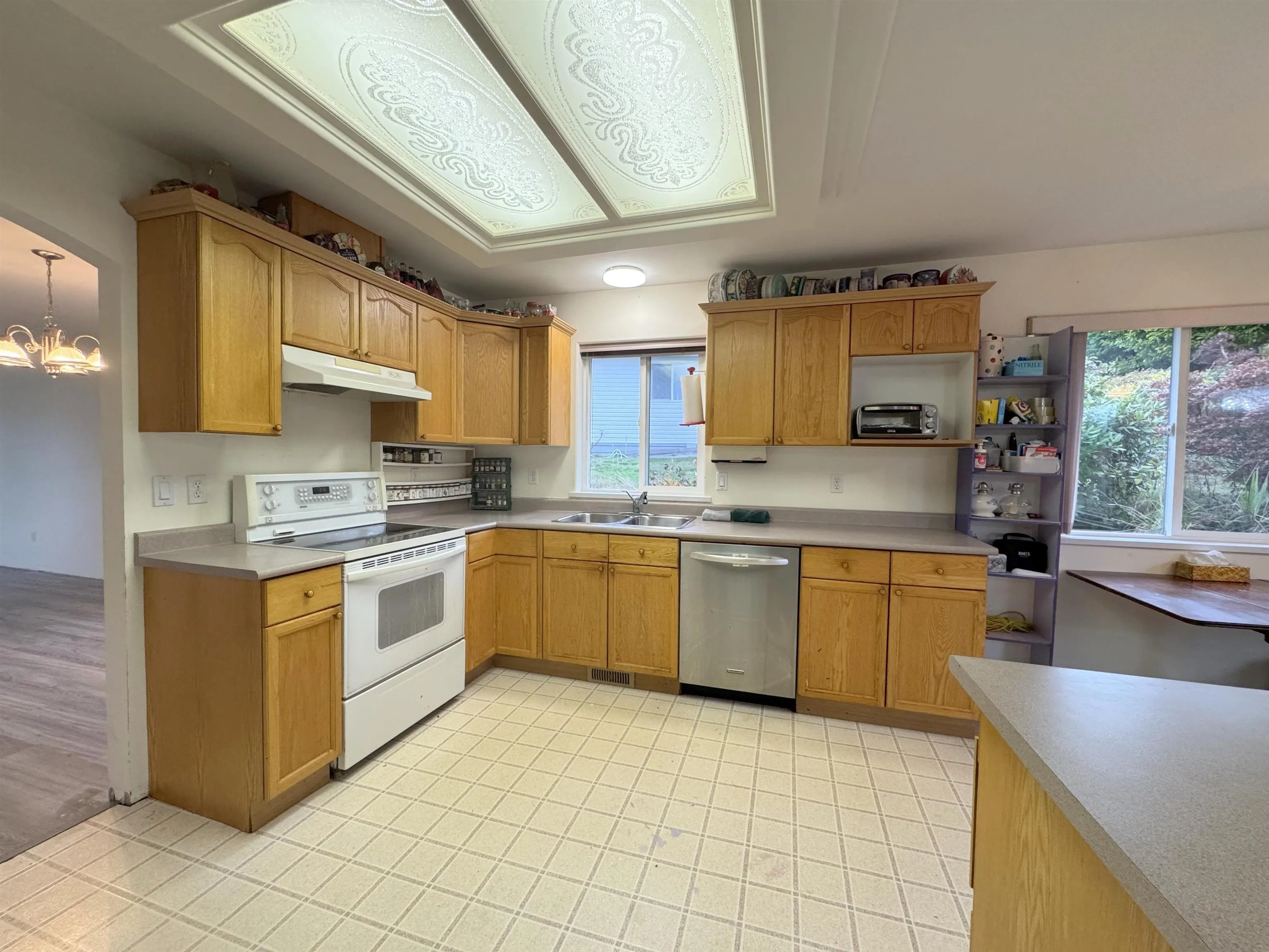 6242 Norwest Bay Road