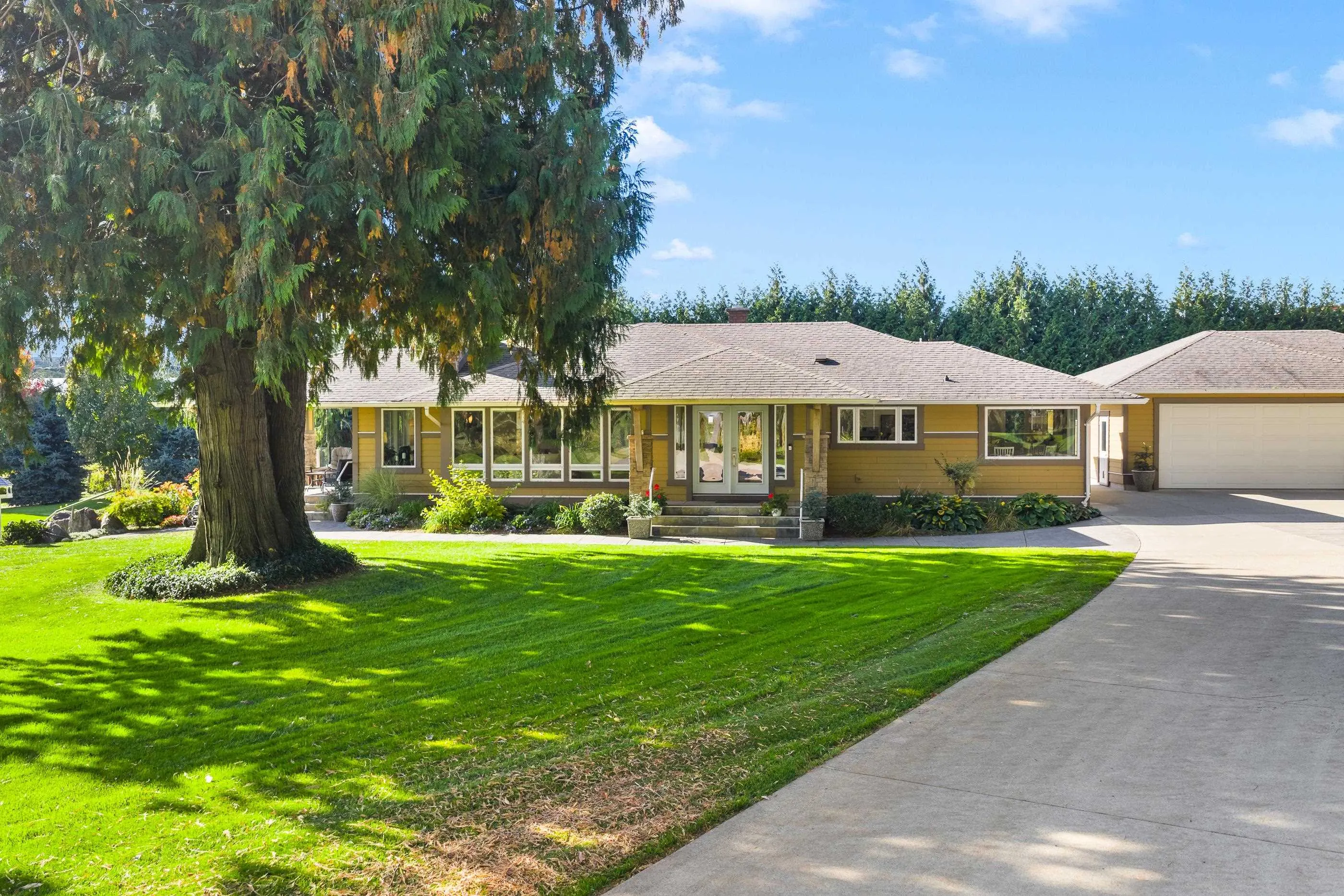 197 Clearbrook Road