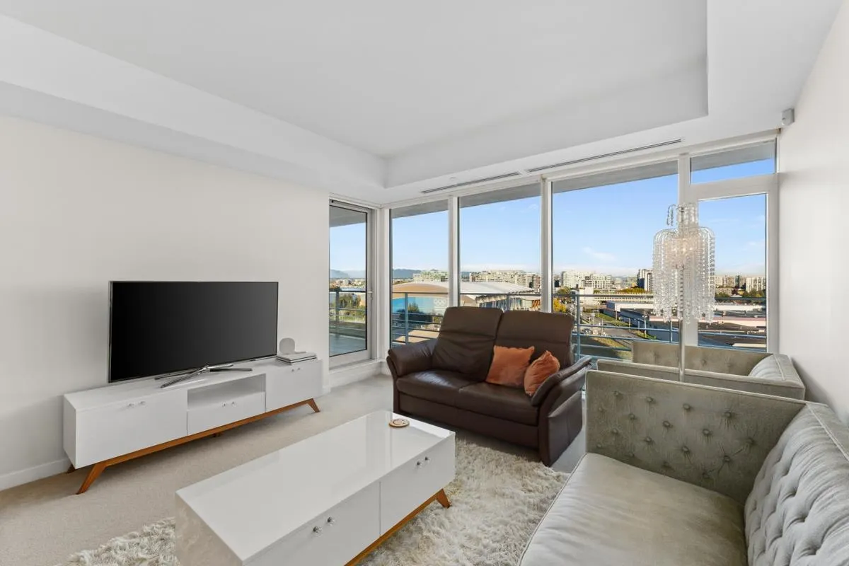 902 5199 Brighouse Way