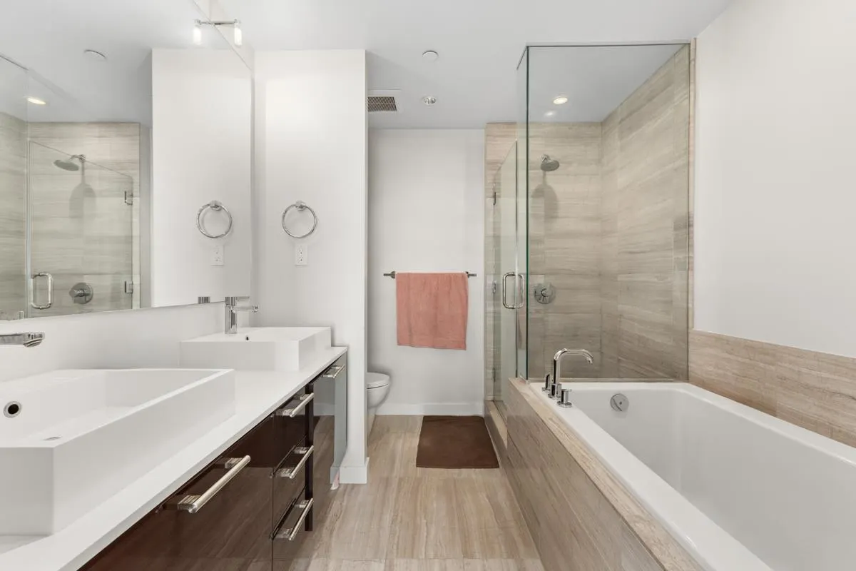 902 5199 Brighouse Way