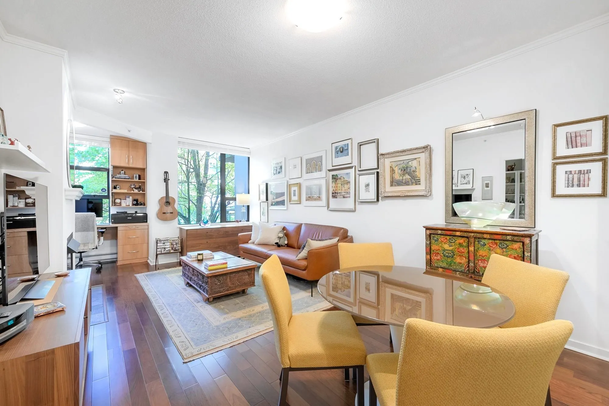 201 2263 Redbud Lane