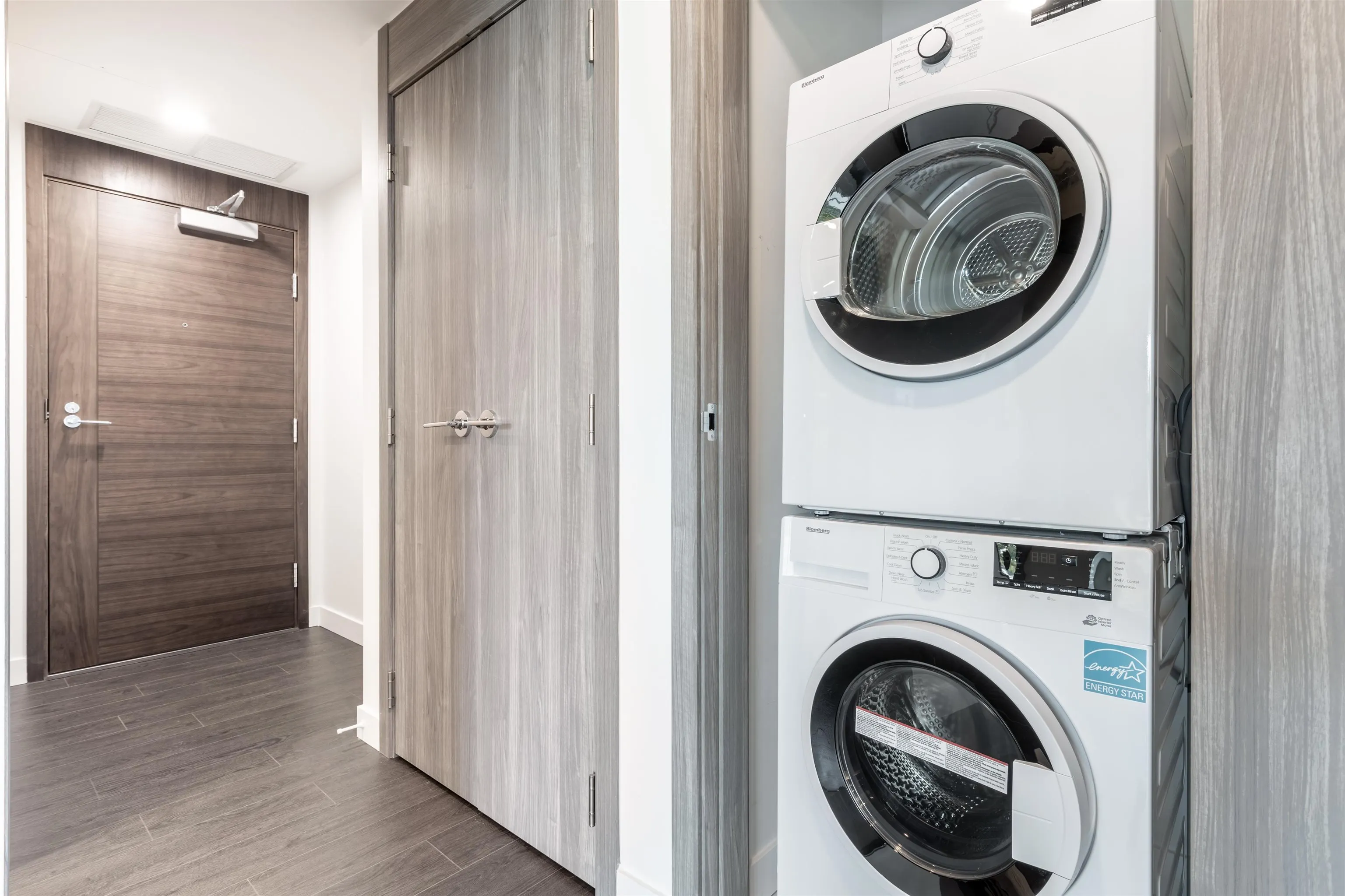 610 13778 100 Avenue