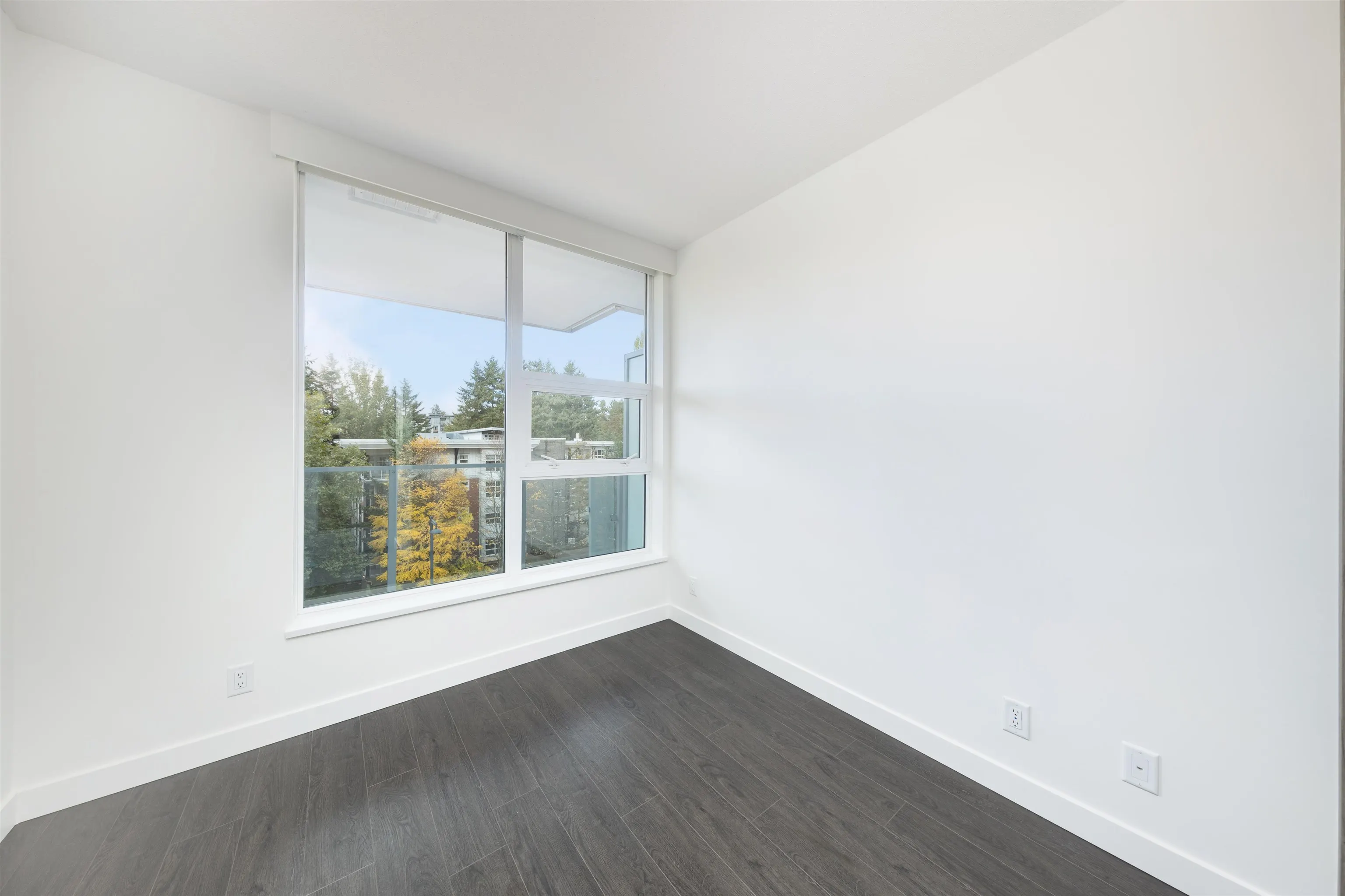 610 13778 100 Avenue