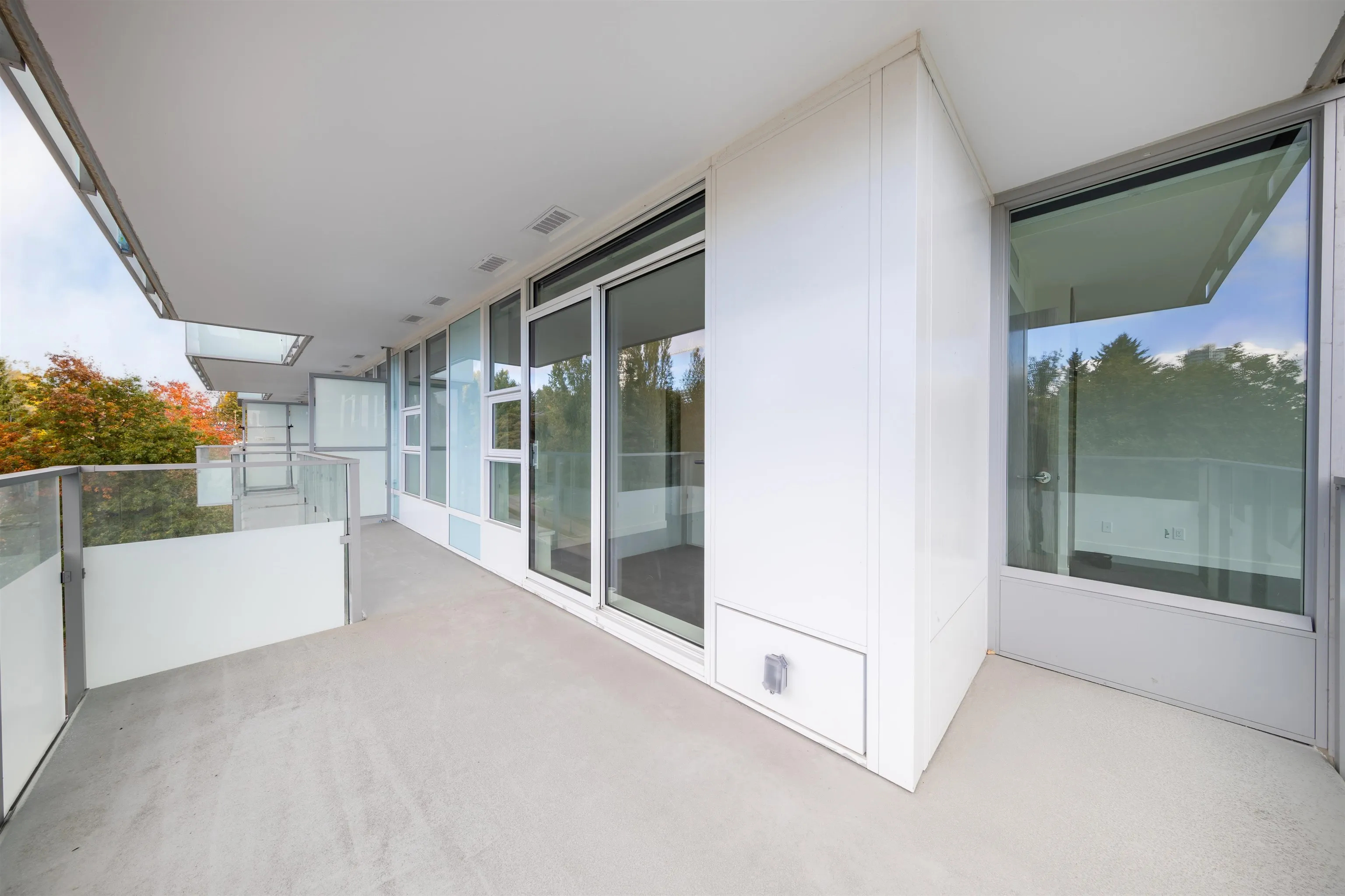 610 13778 100 Avenue