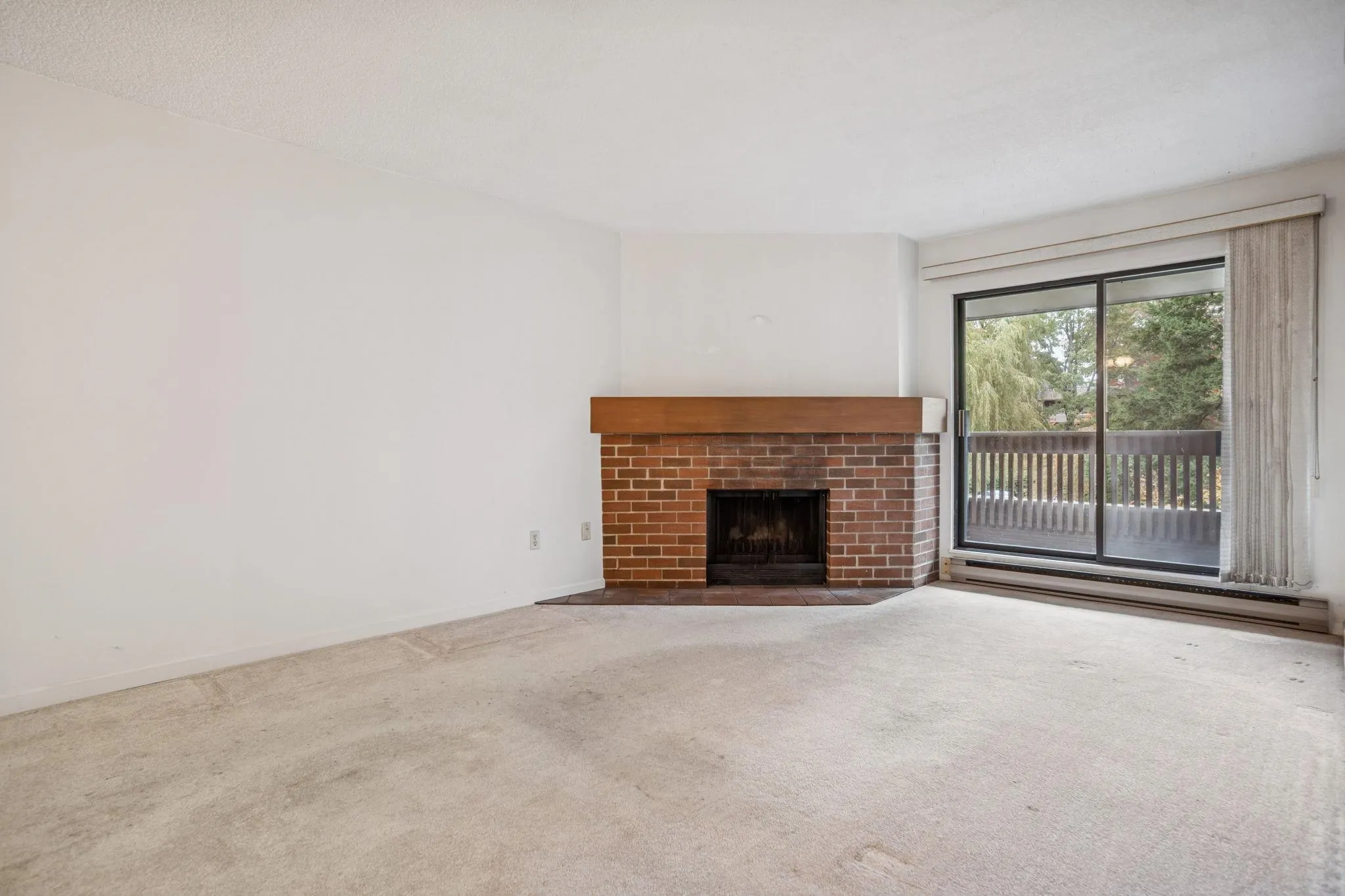 249 7471 Minoru Boulevard
