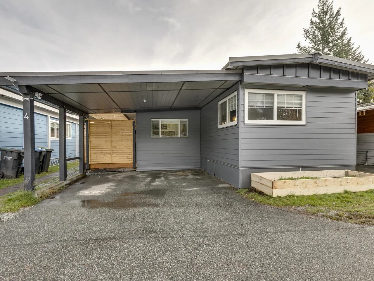 4 39768 Government Road