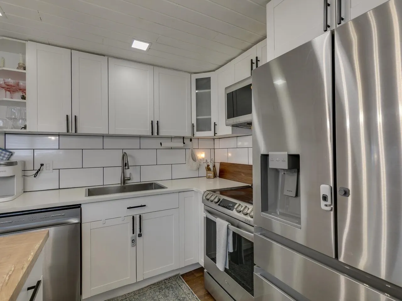 4 39768 Government Road