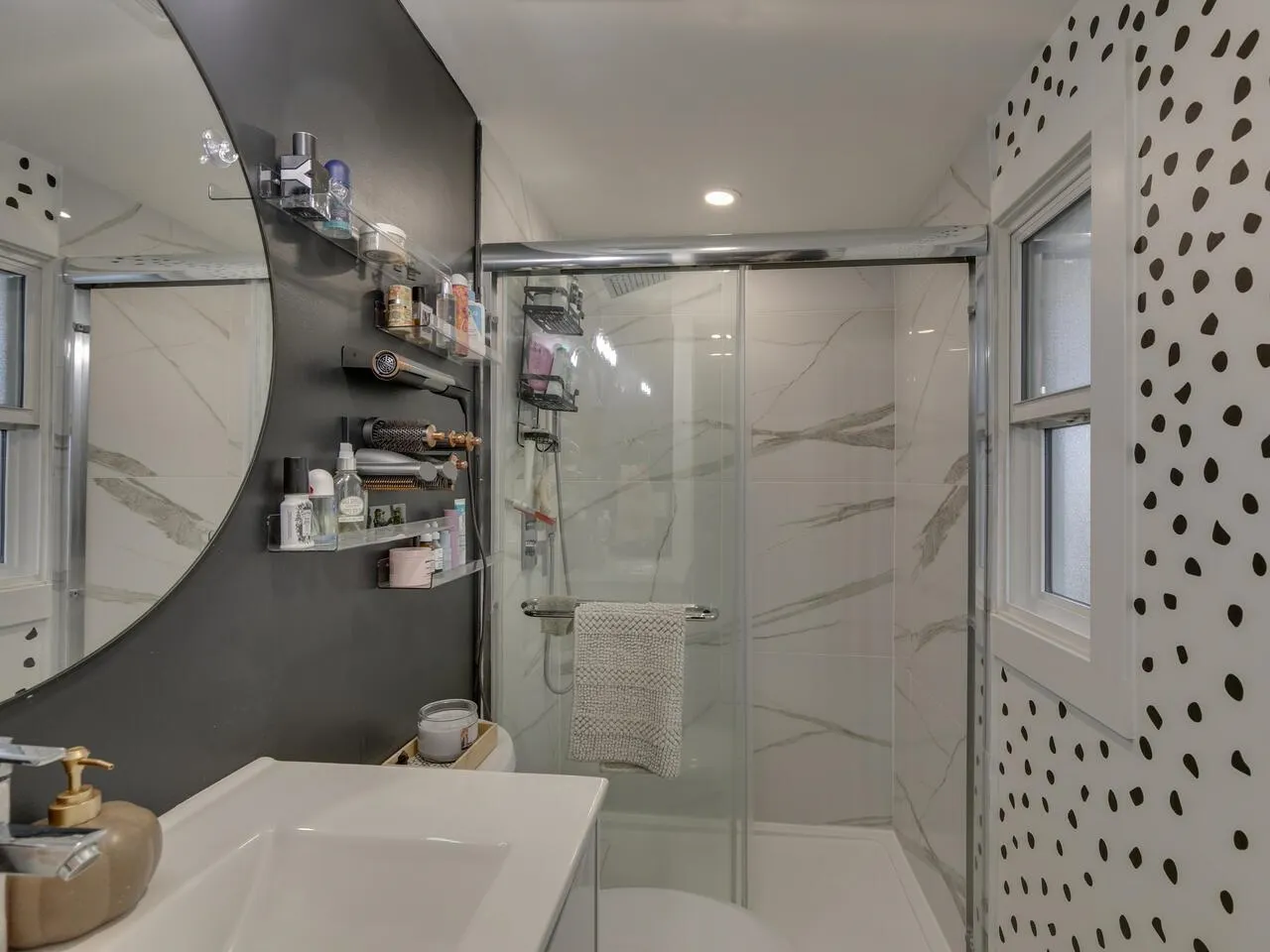 4 39768 Government Road