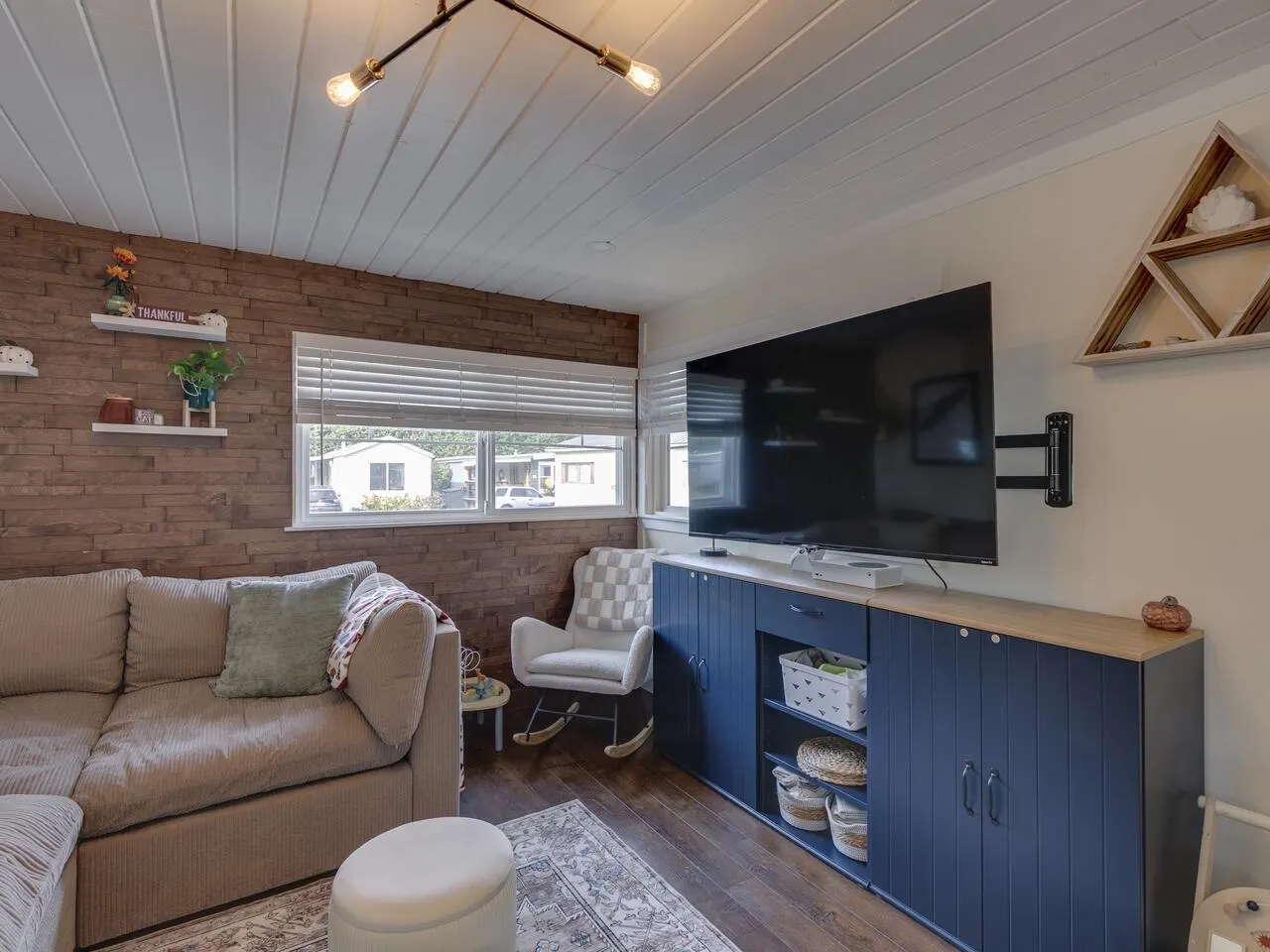 4 39768 Government Road