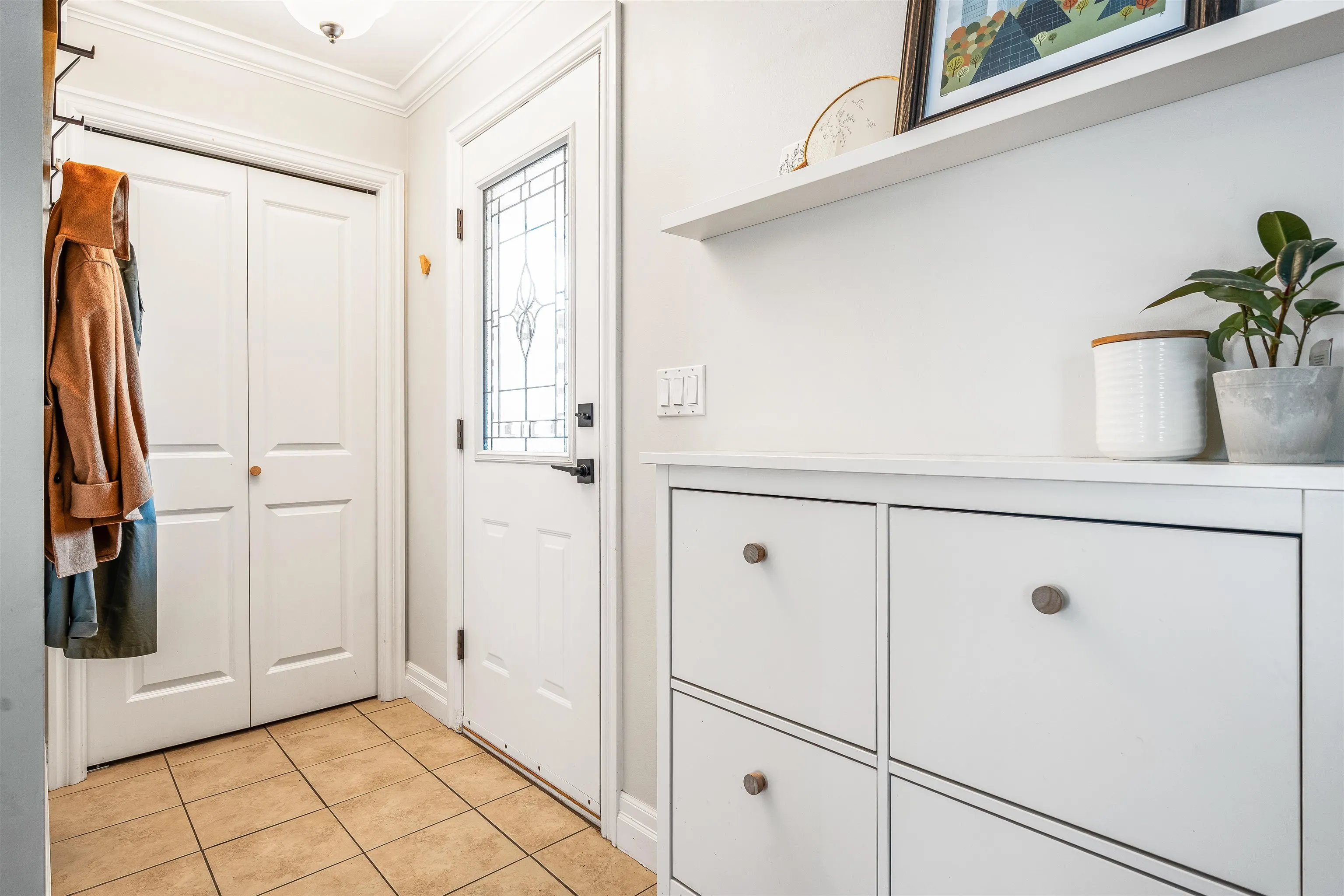 5909 Cowichan Street