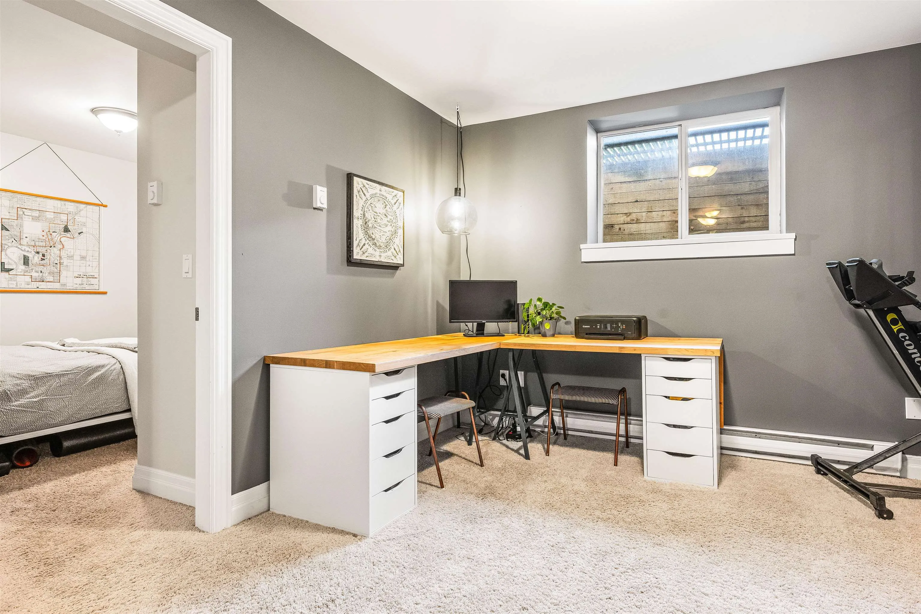 5909 Cowichan Street