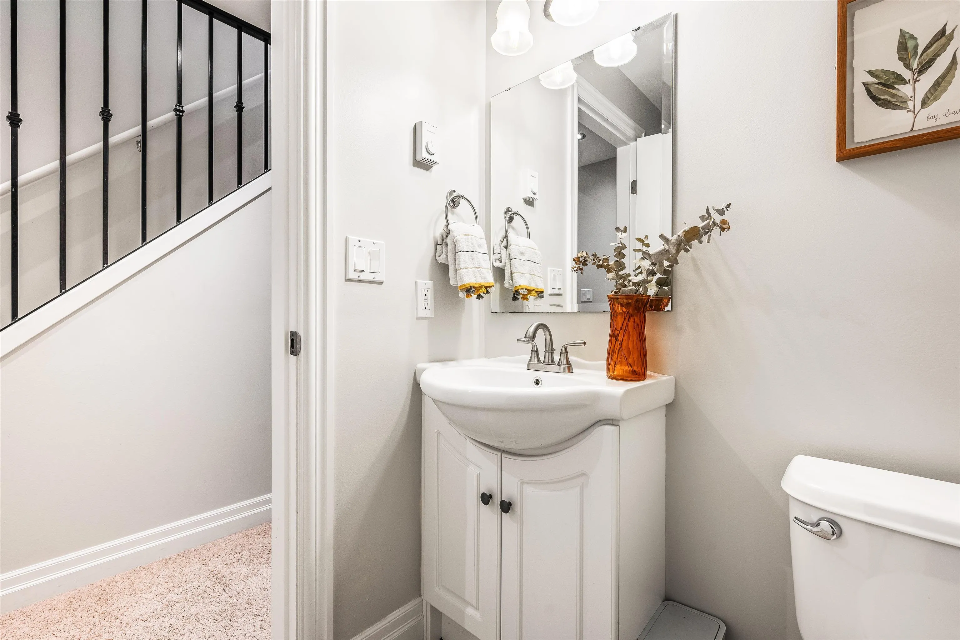 5909 Cowichan Street