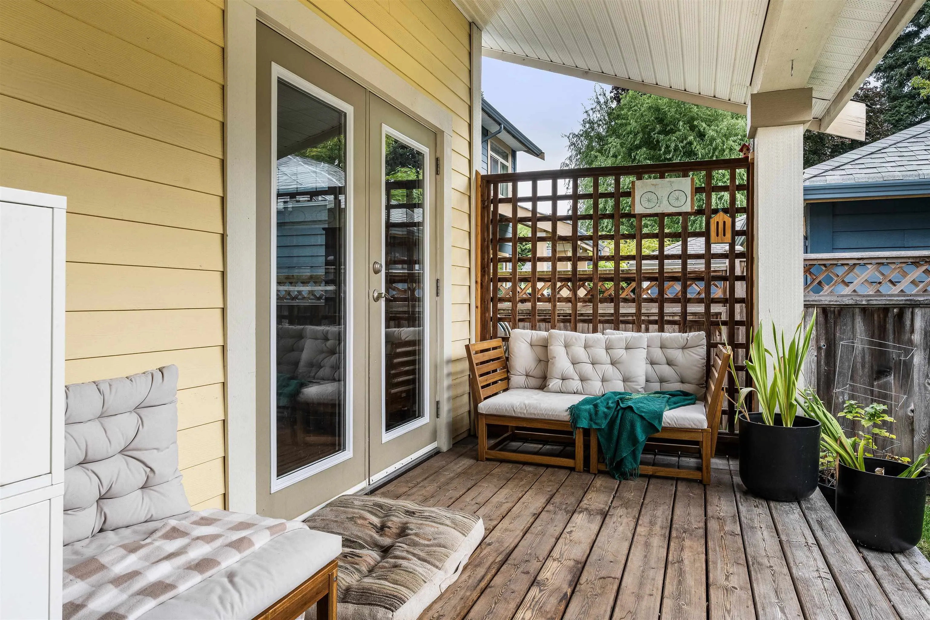 5909 Cowichan Street