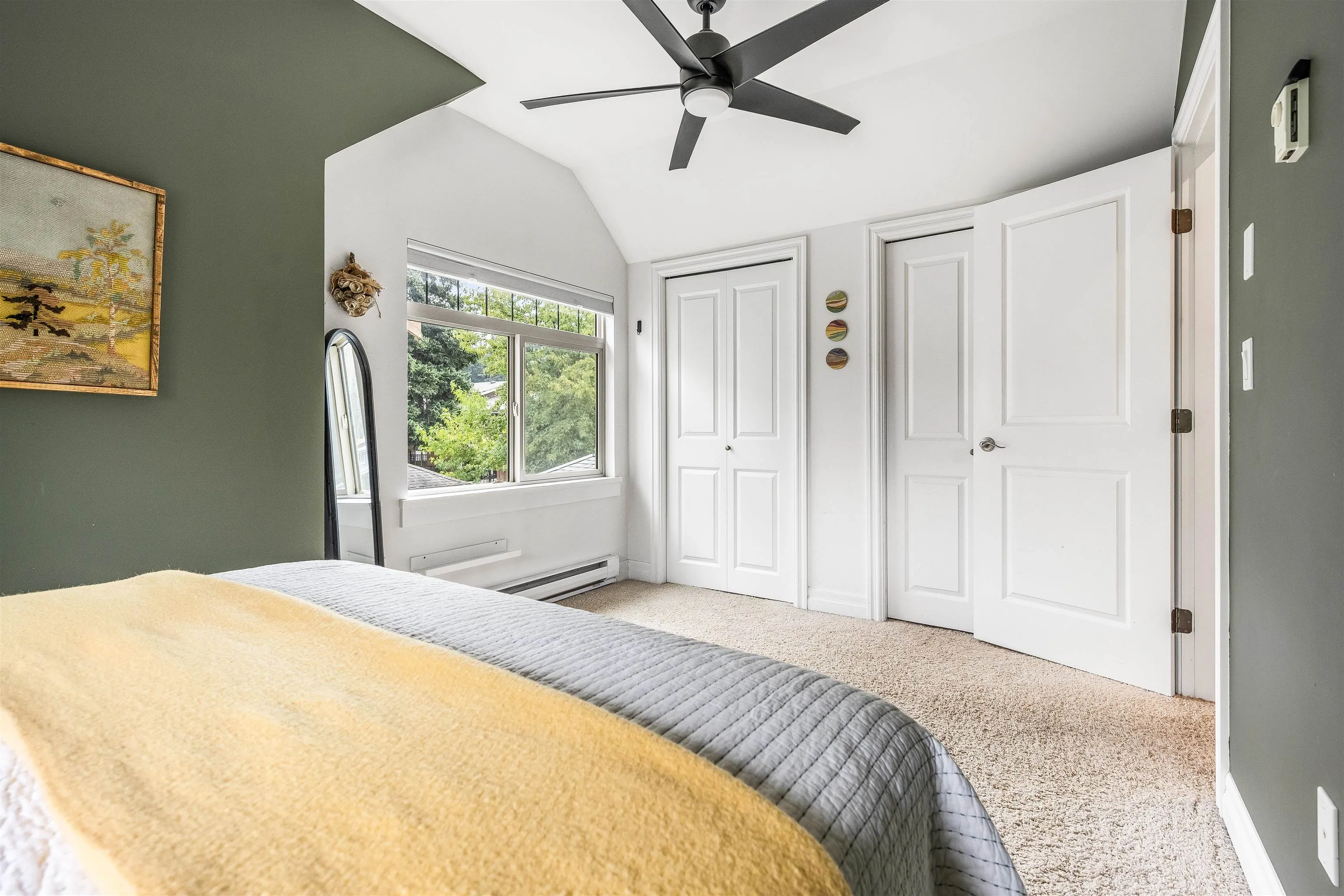 5909 Cowichan Street