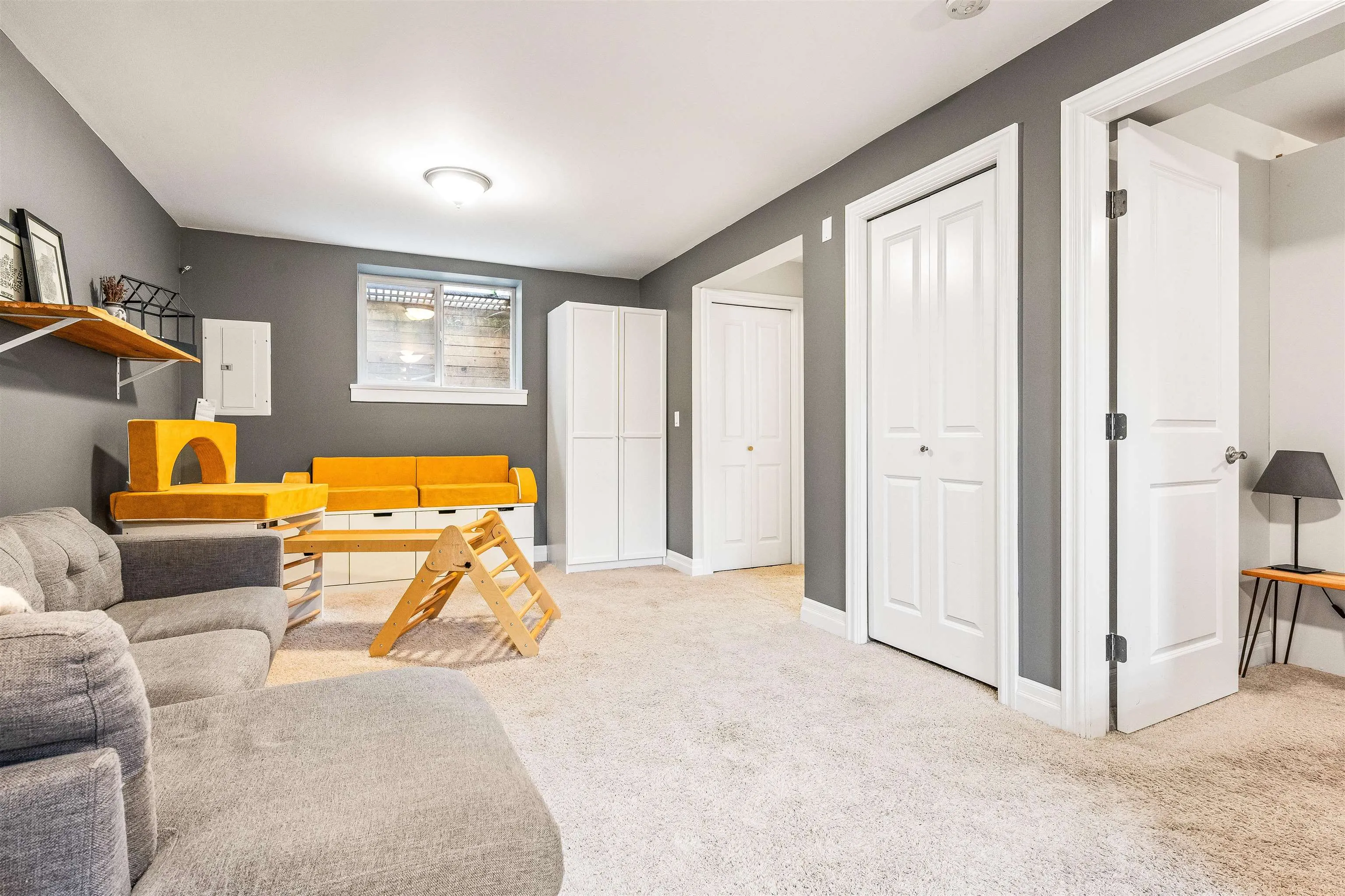 5909 Cowichan Street