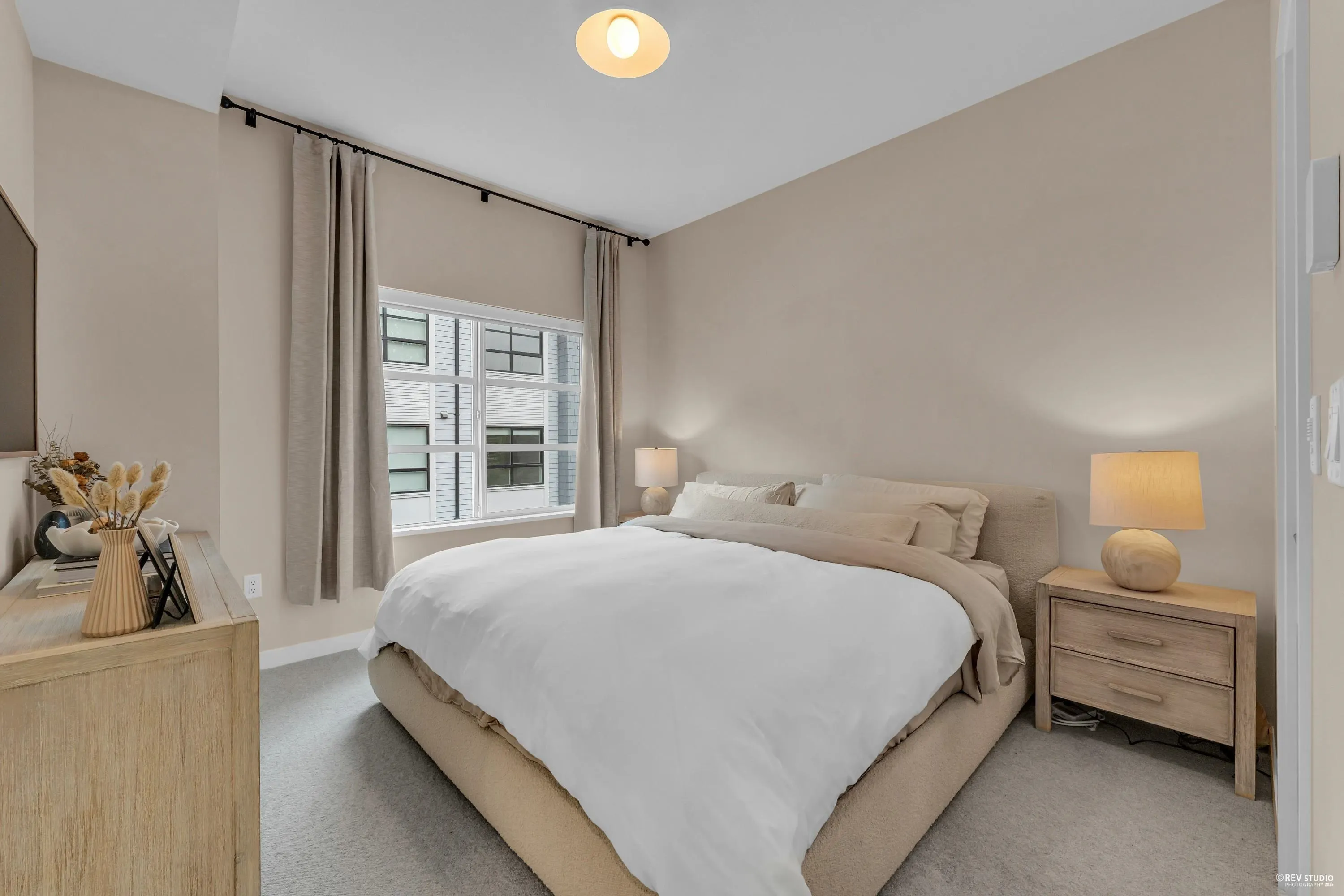 128 2045 Heritage Park Lane